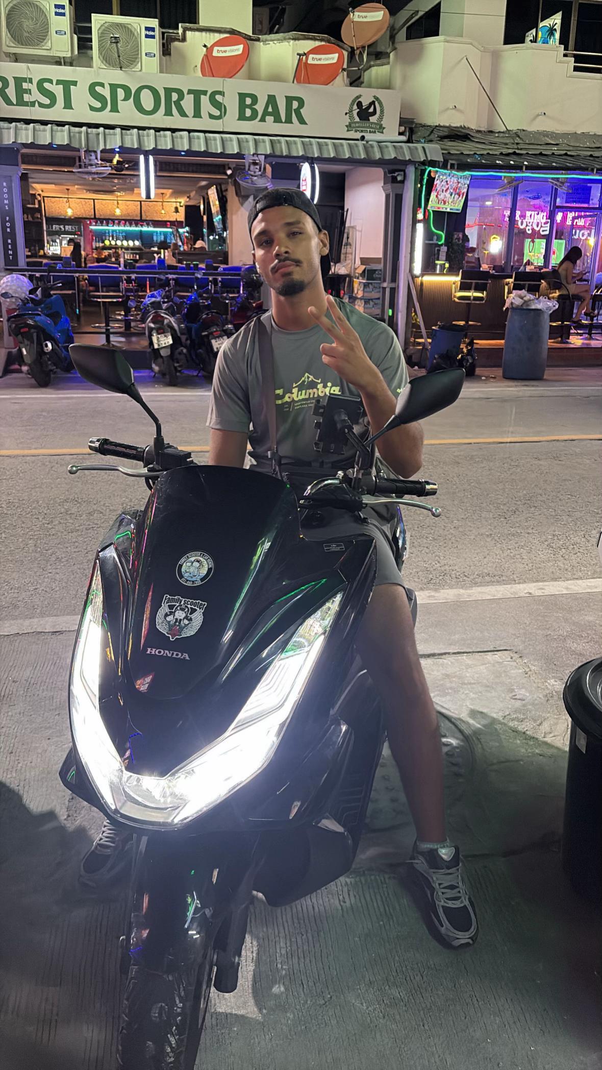 @w