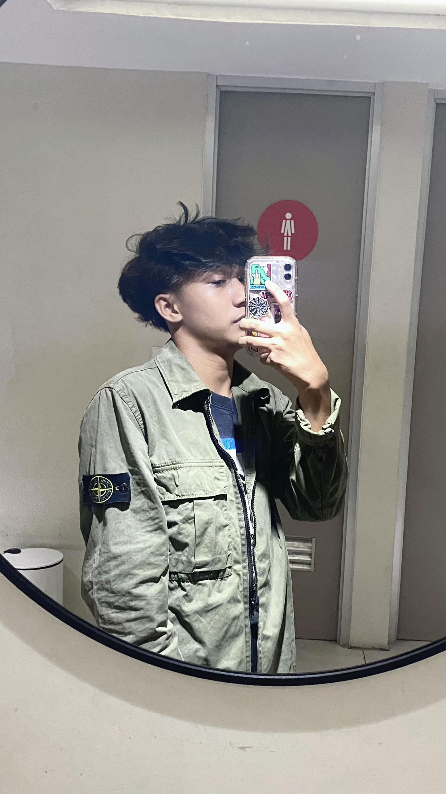 @4poii