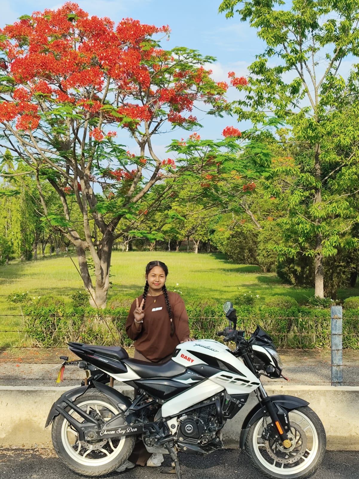 @BaChhii..!!🐼🖤
