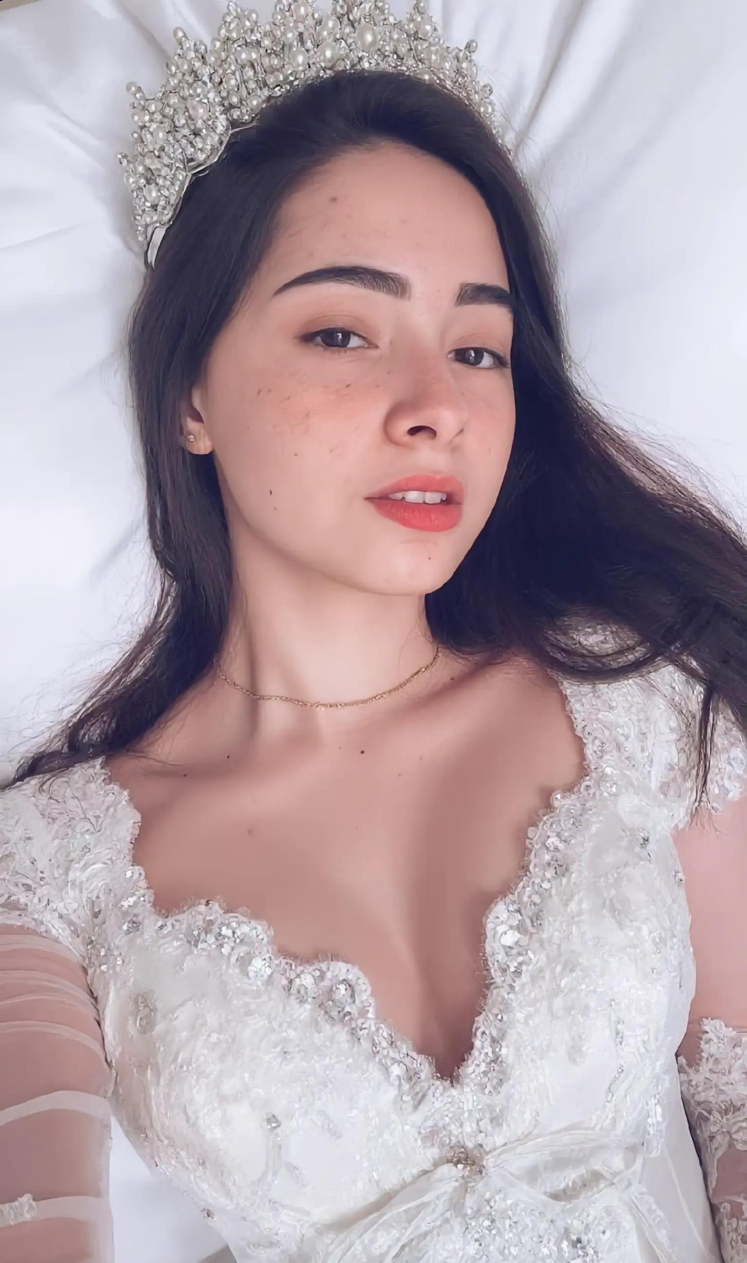 @Adanita_Rosita
