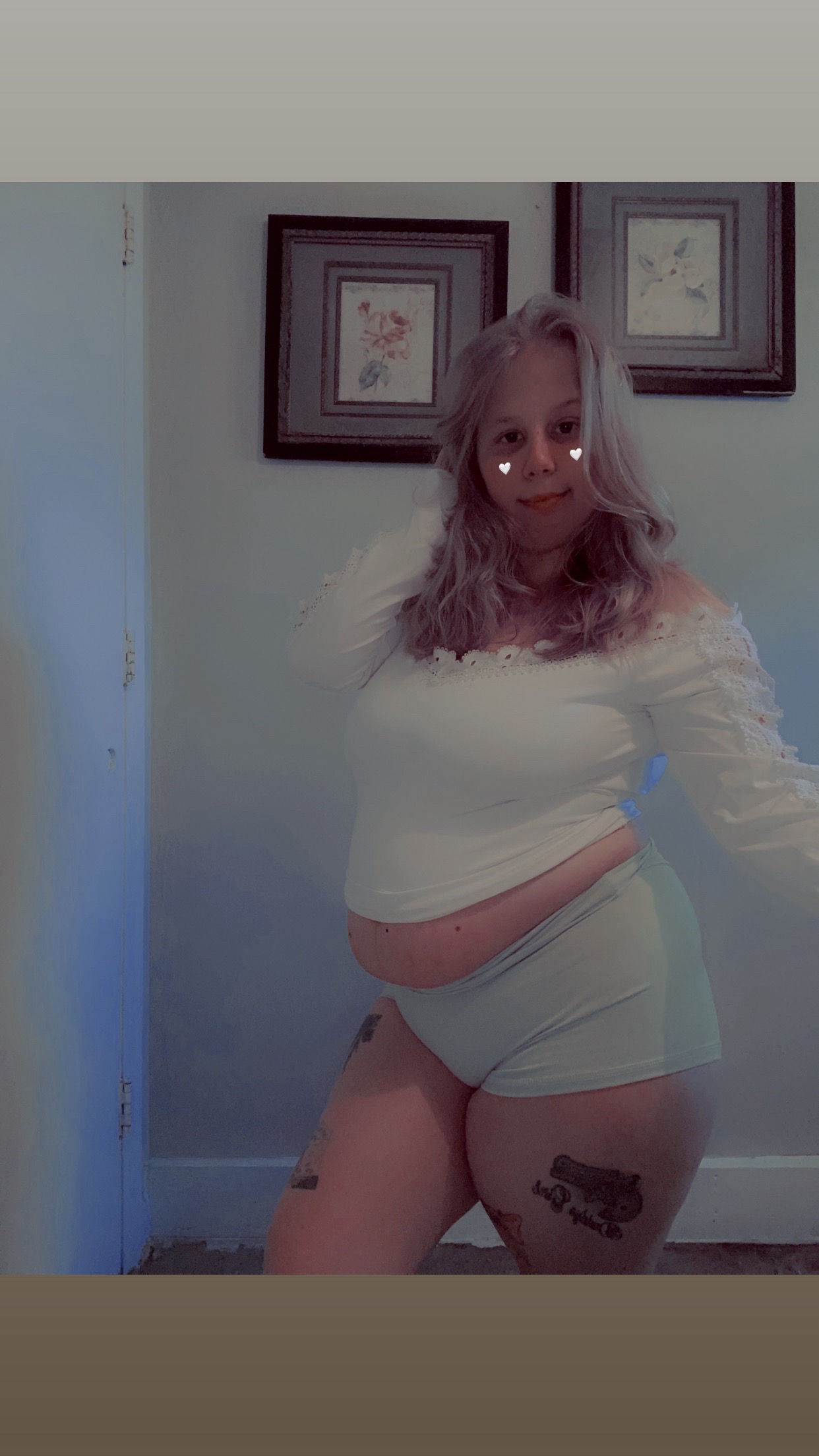 @BunnyyXoo🤍💋🐇