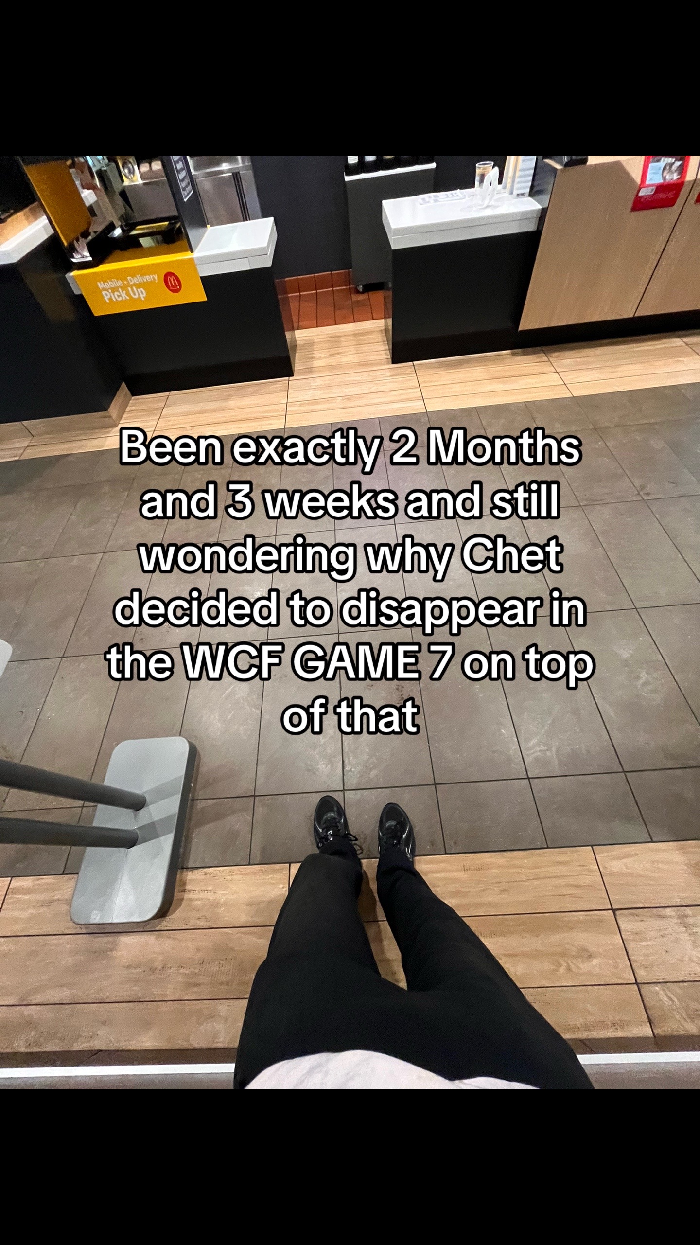 @⃟