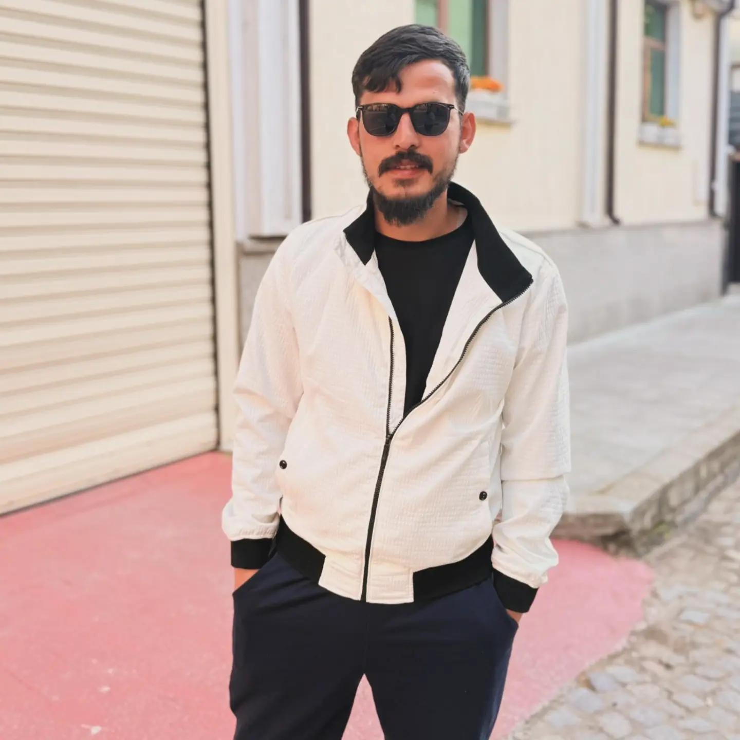 @Mustafa D&uuml;ztaş