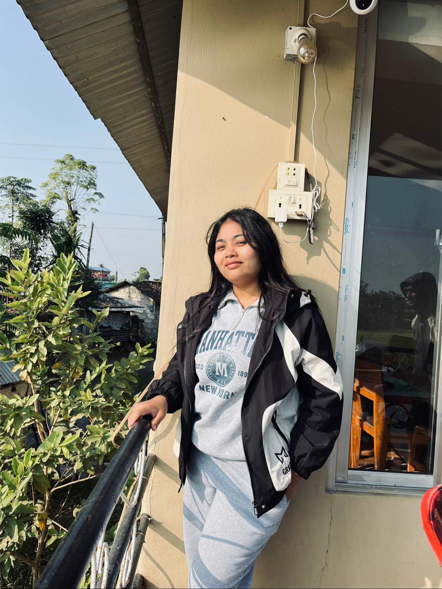 @🐼