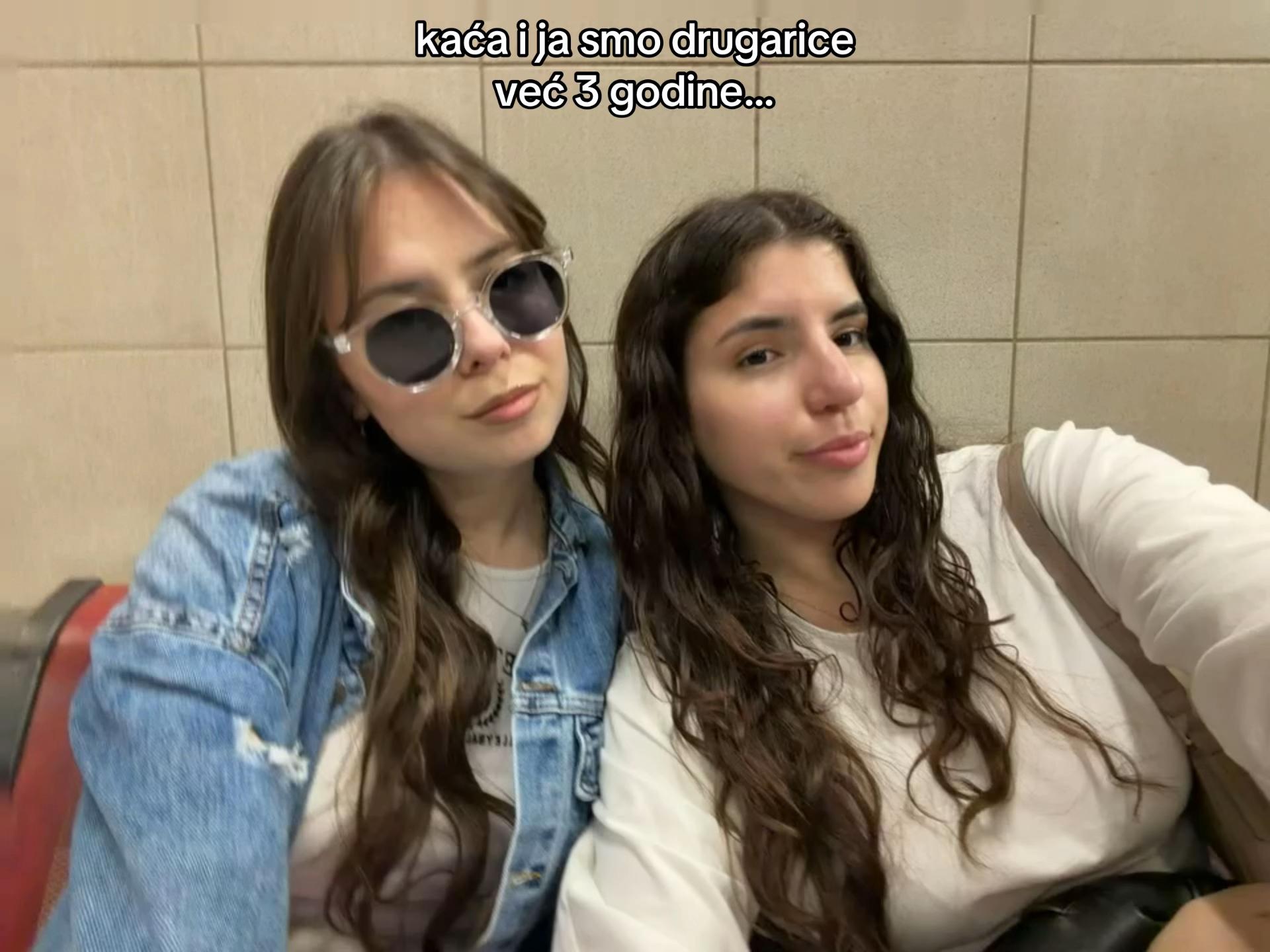@andjela