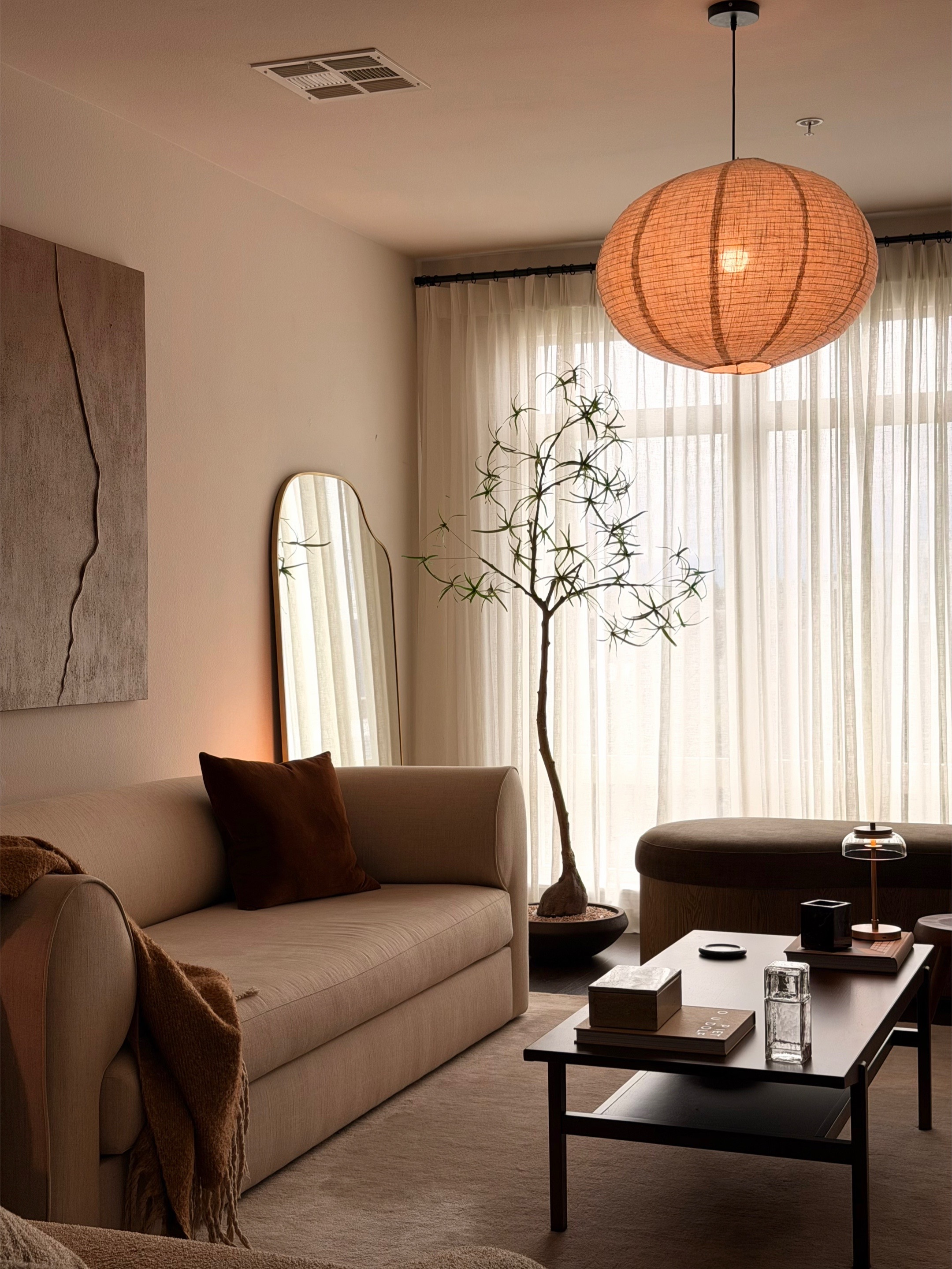 @Vandy | Neutral Home Decor