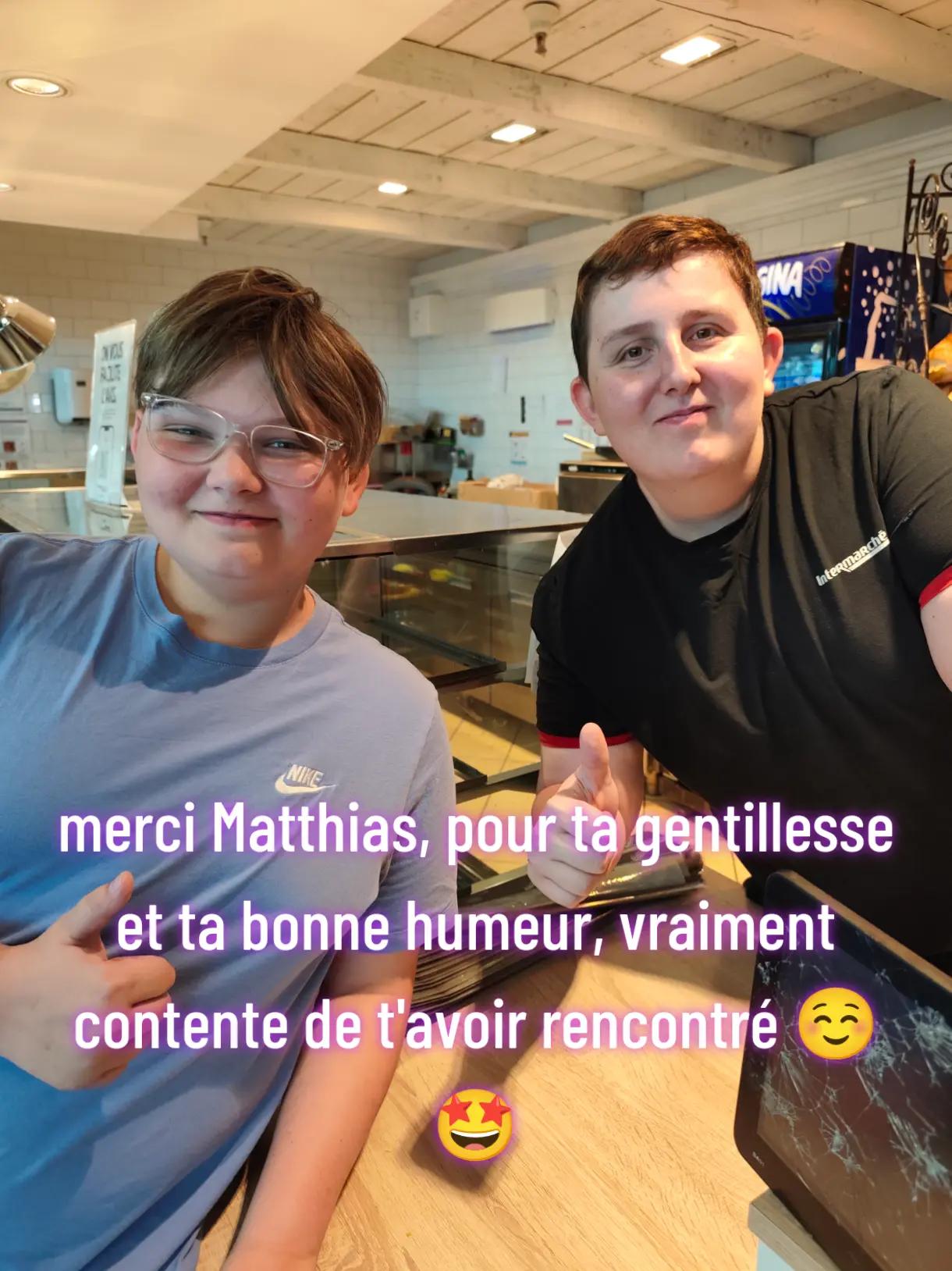 @Laure🦁