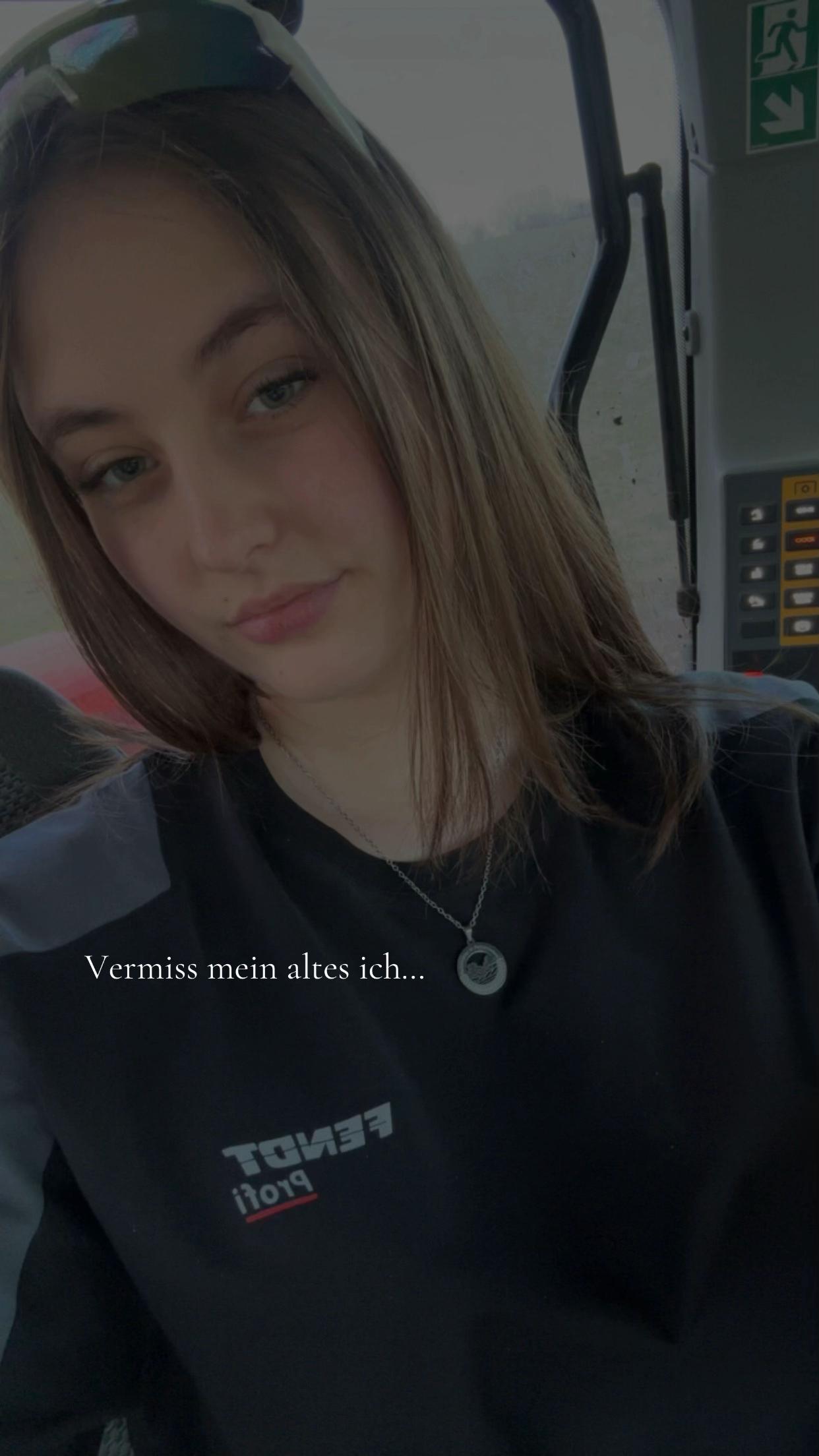 @𝓔𝓶𝔂🇩🇪