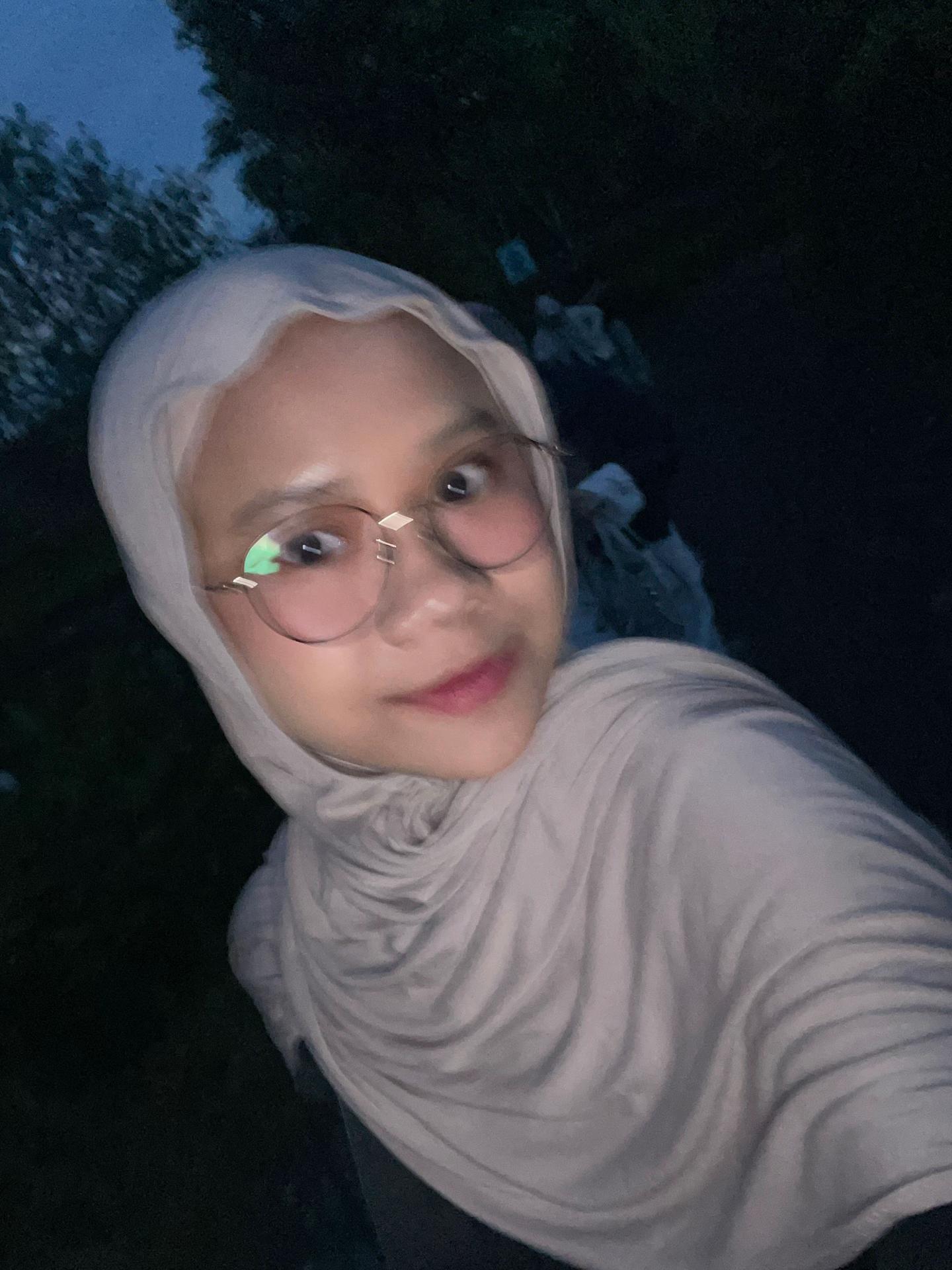 @tan