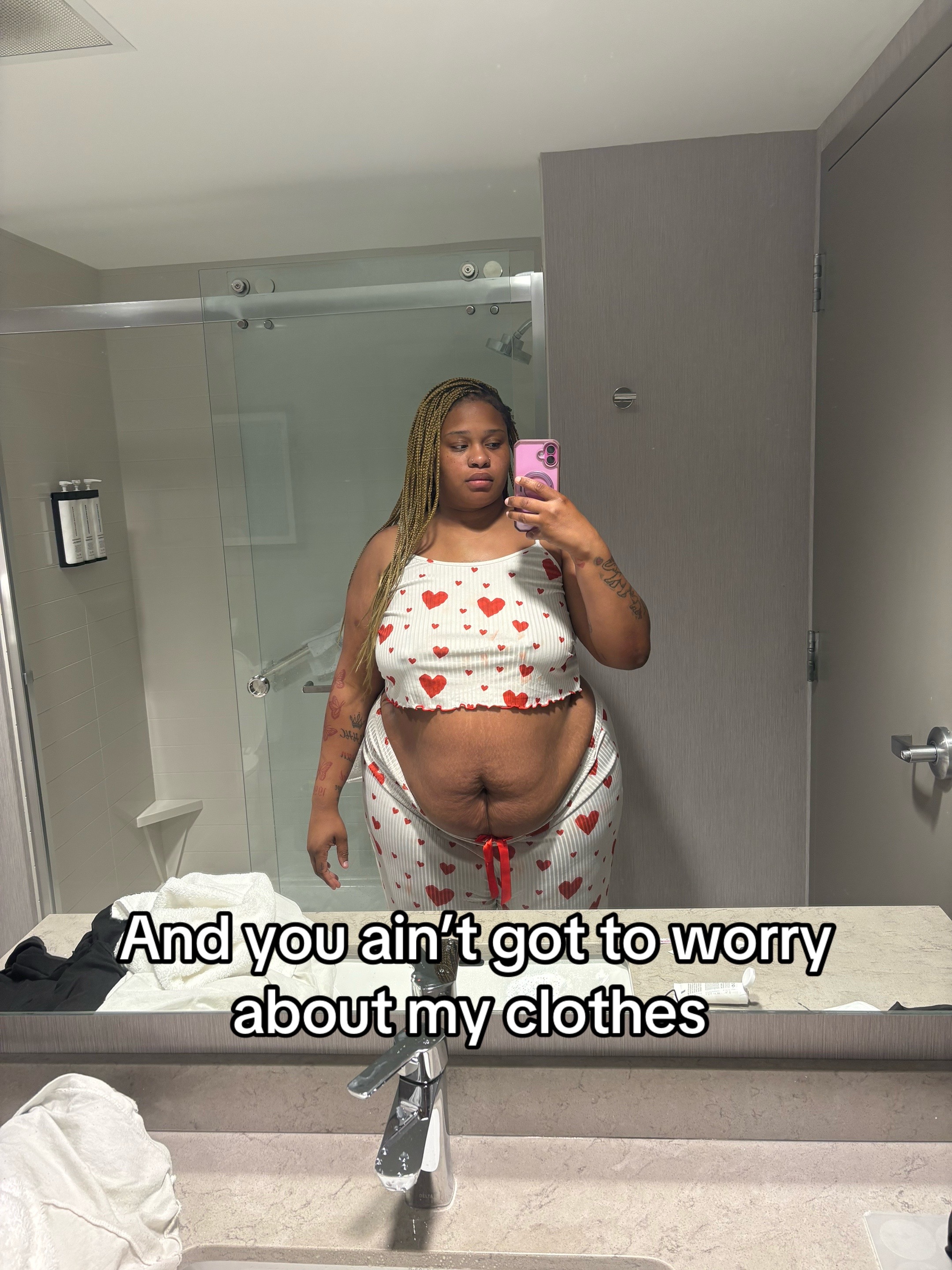 @iiamnicoleeeeee