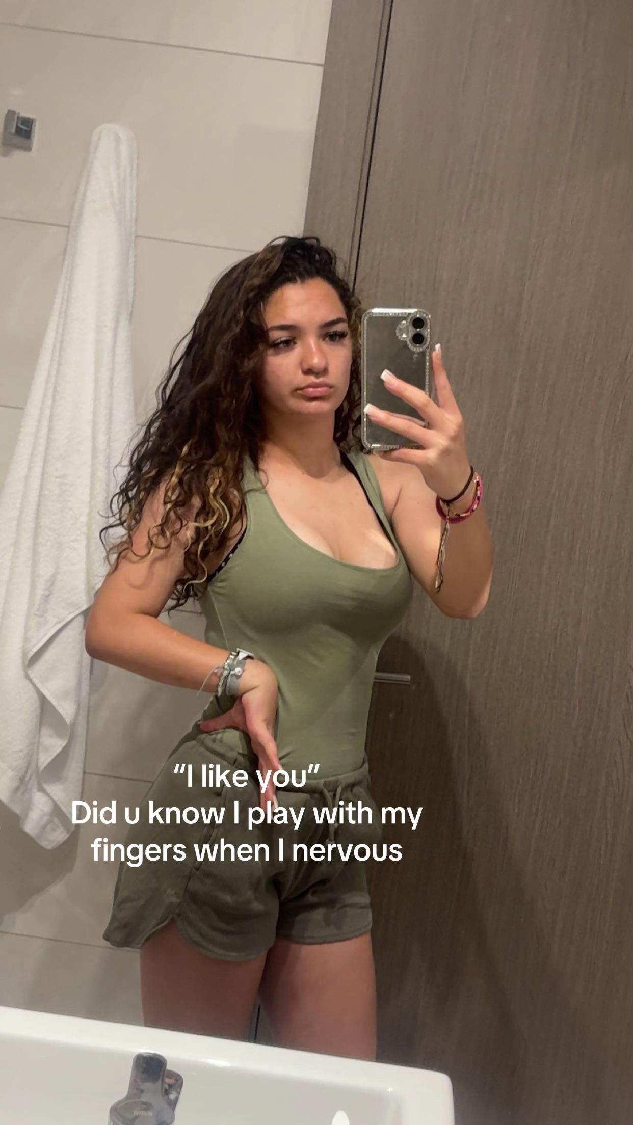 @mileymoo.