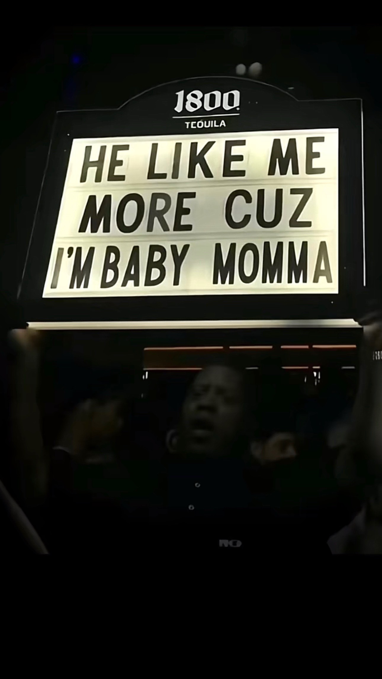 @LayniMarie♡