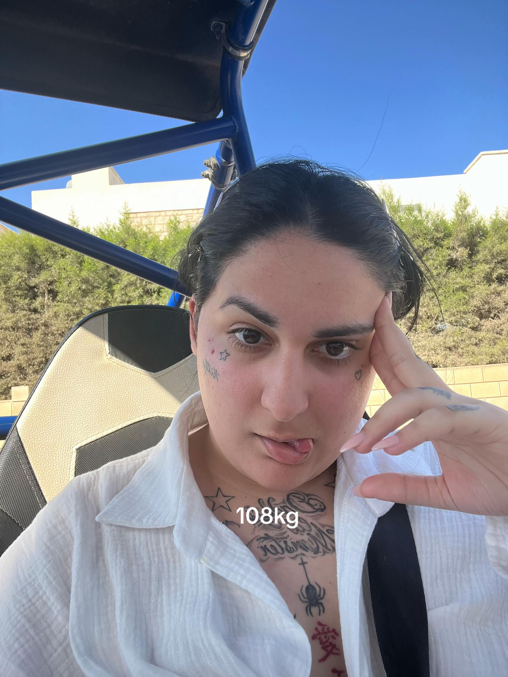 @Thestrippermel