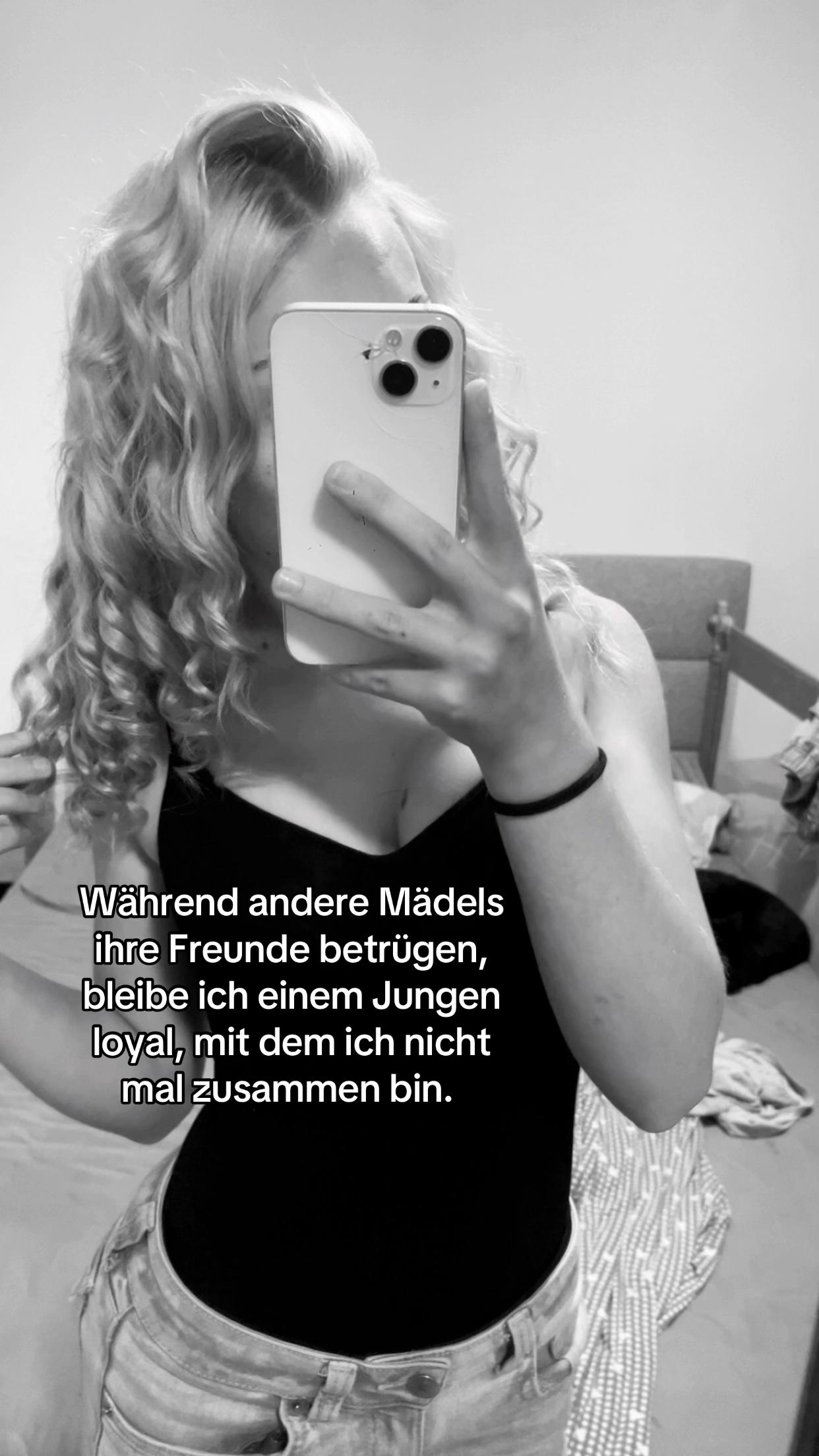 @𝐕&rsquo;🪆