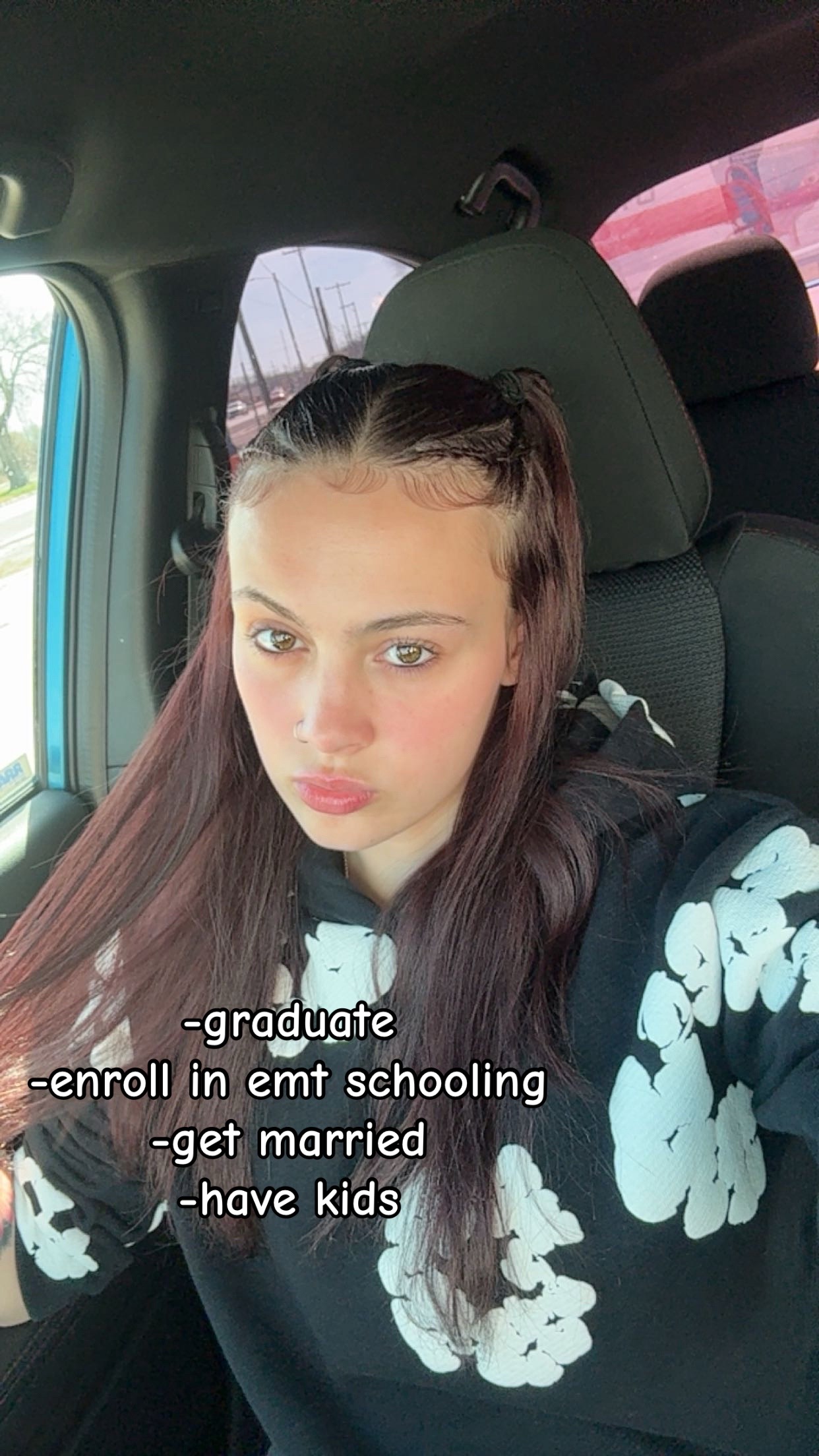 @elliesuncensored