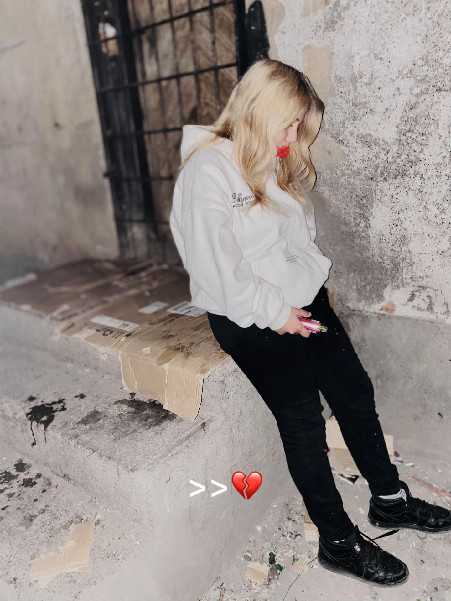 @𝒯ℰ𝒮𝒮𝒜💋_𝒪𝒳𝓍💖