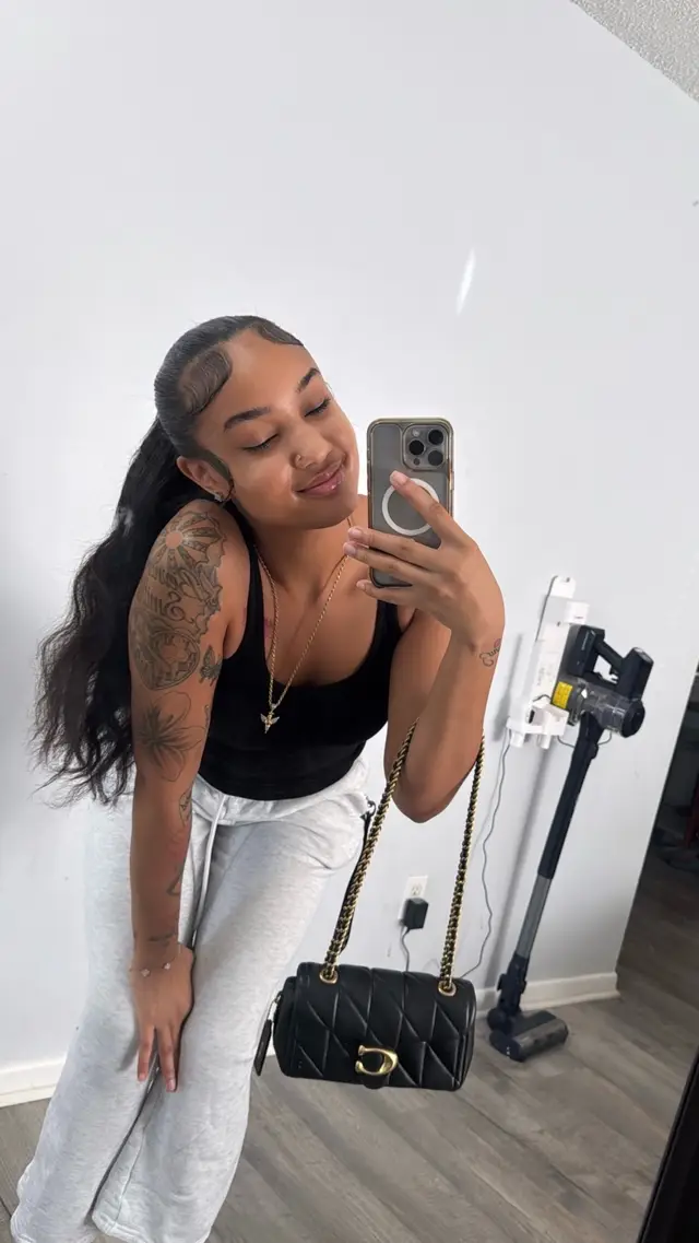 @LIFEOFSISI 🎀
