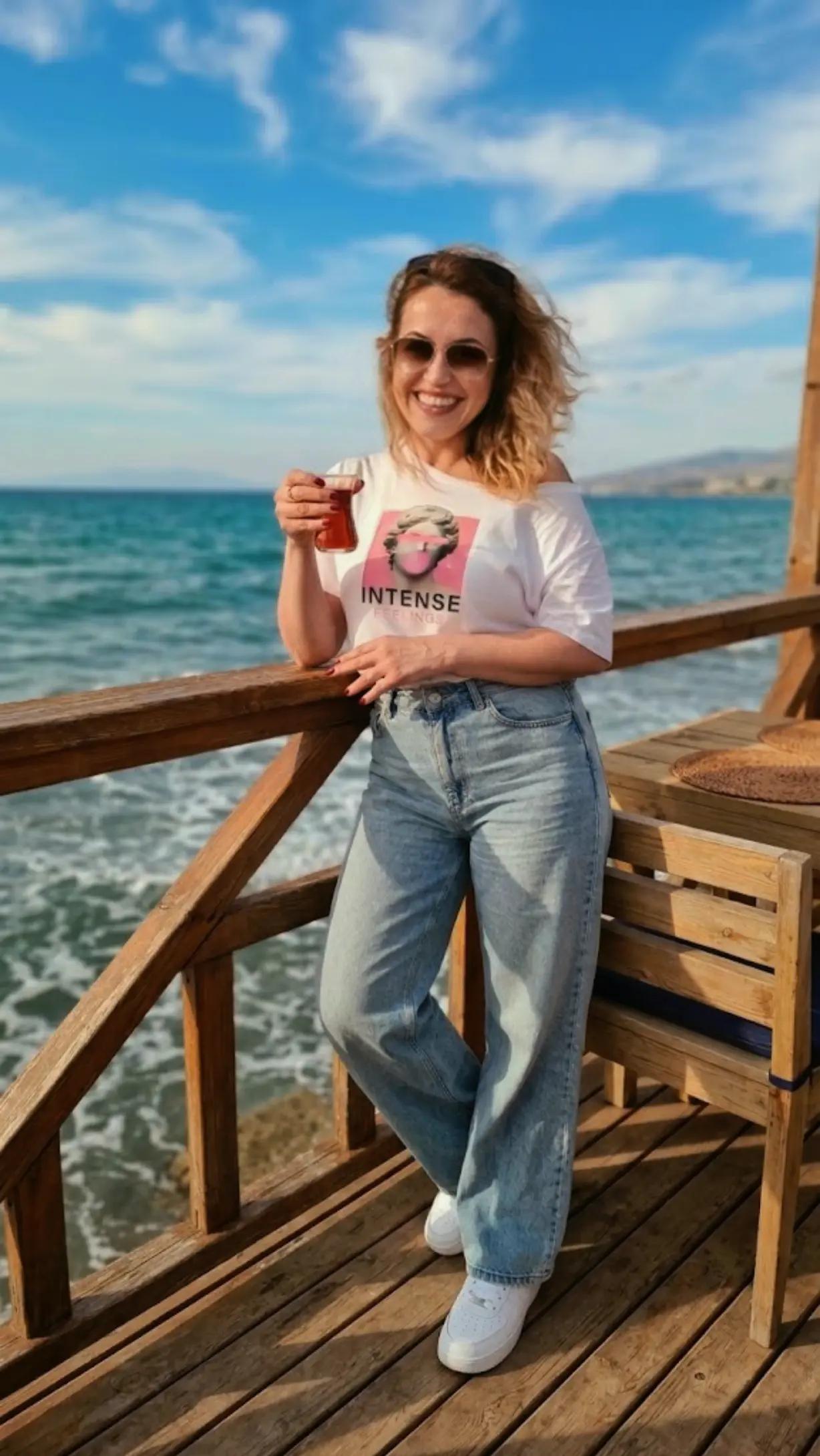 @🧿YELİZ👑👑