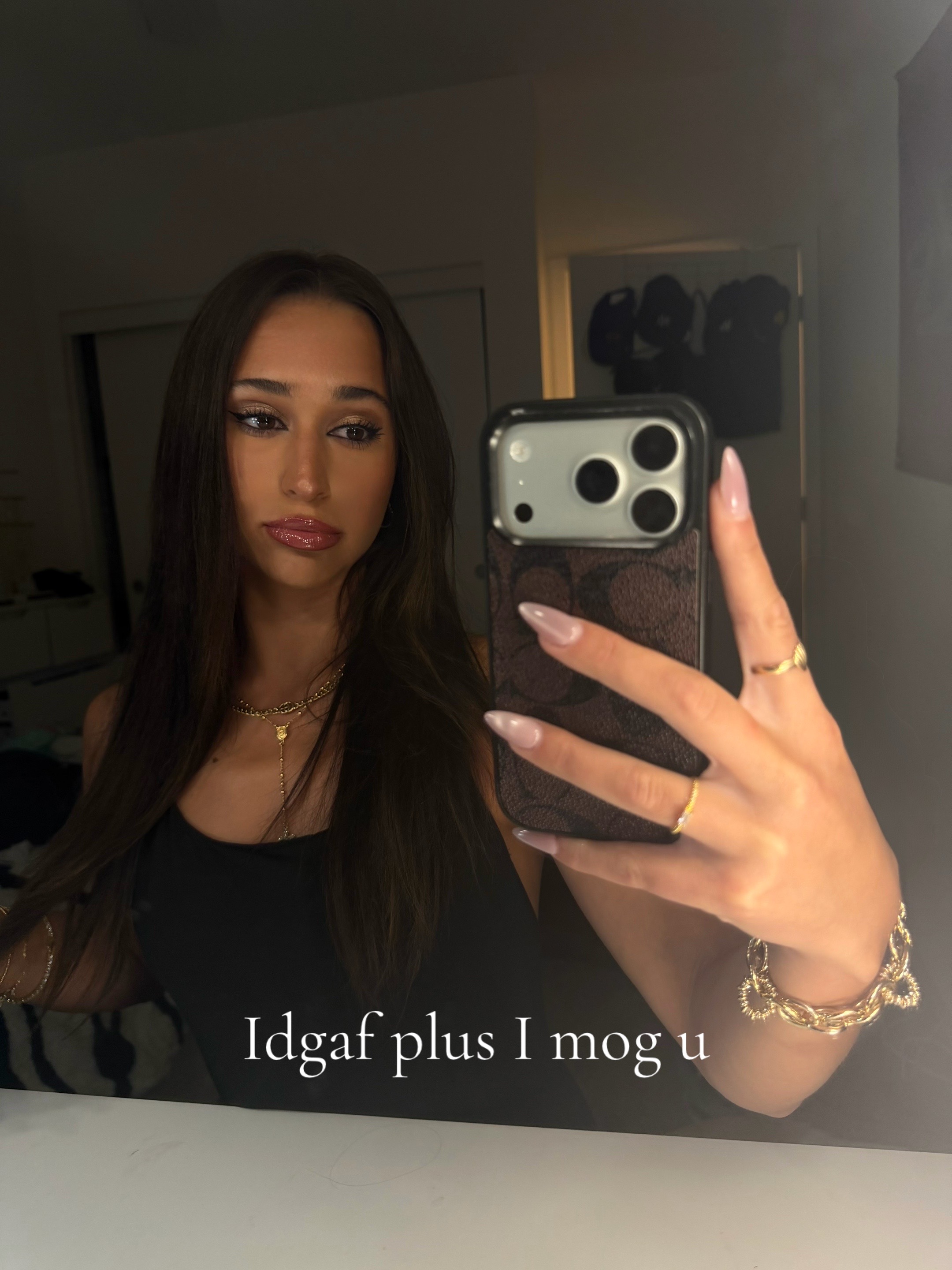 @zoezotos