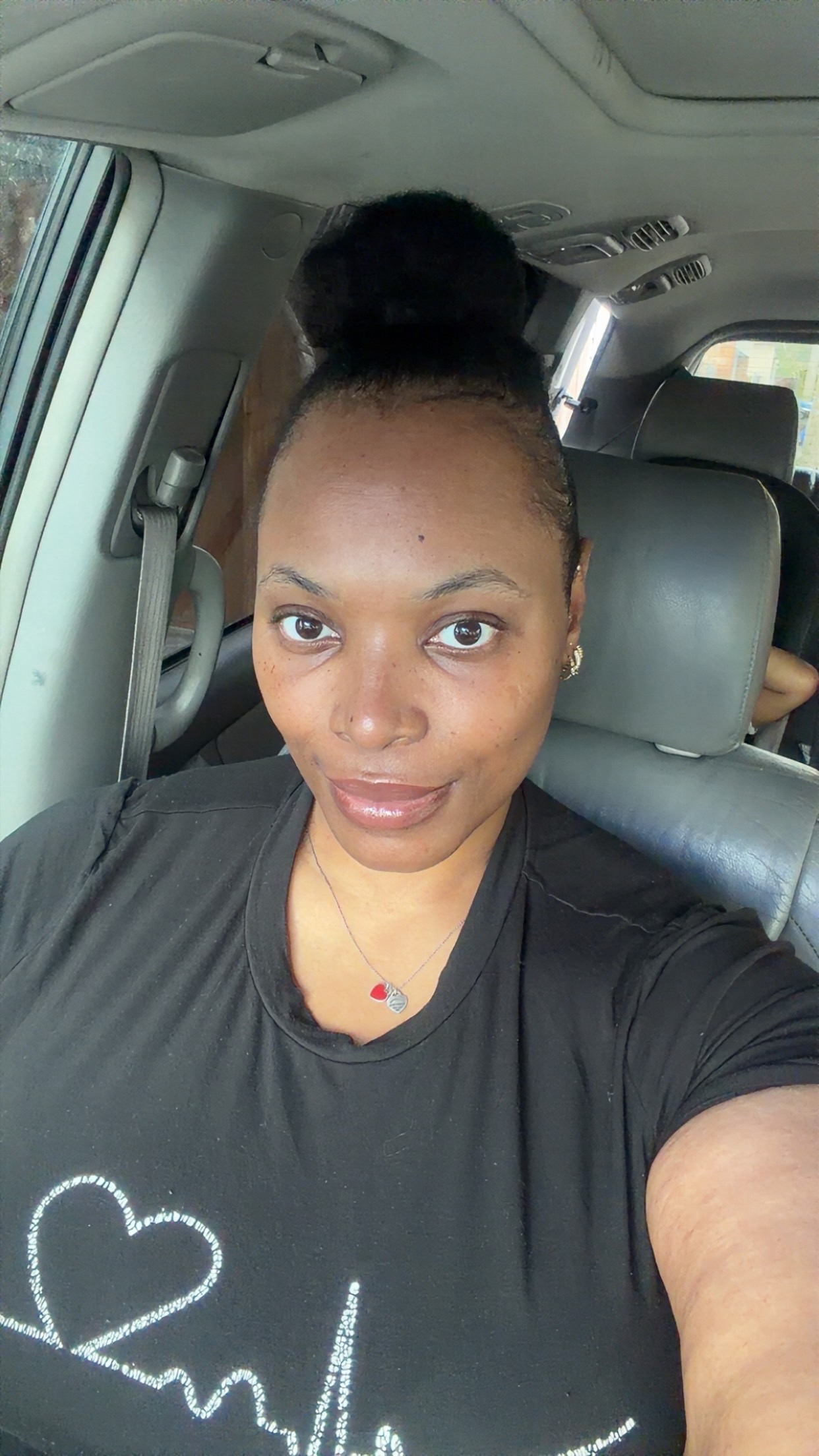 @amekia_lashae