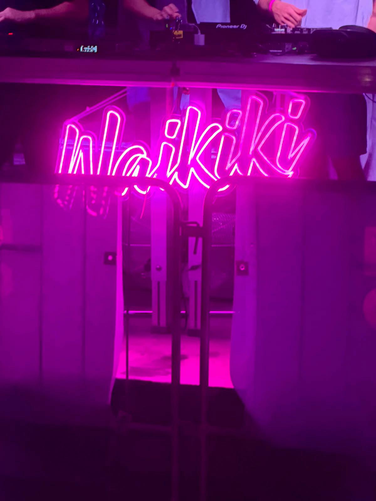 @GLORIA