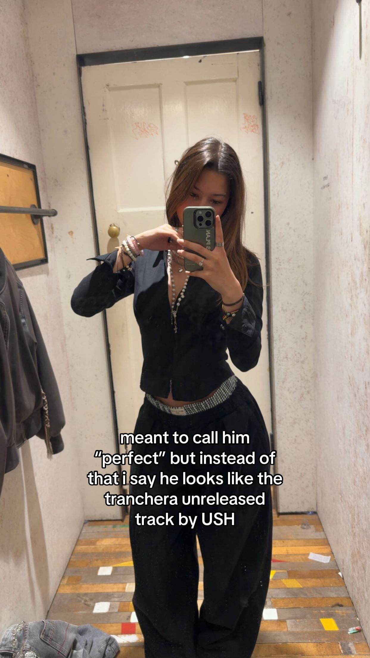 @๐.