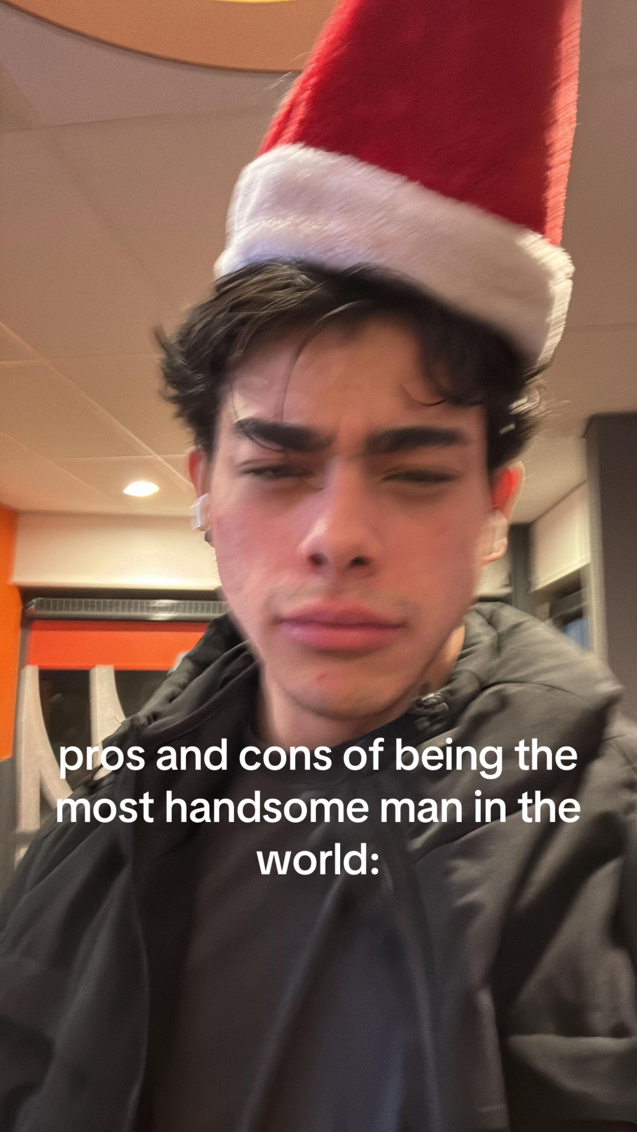 @jejeontheaux