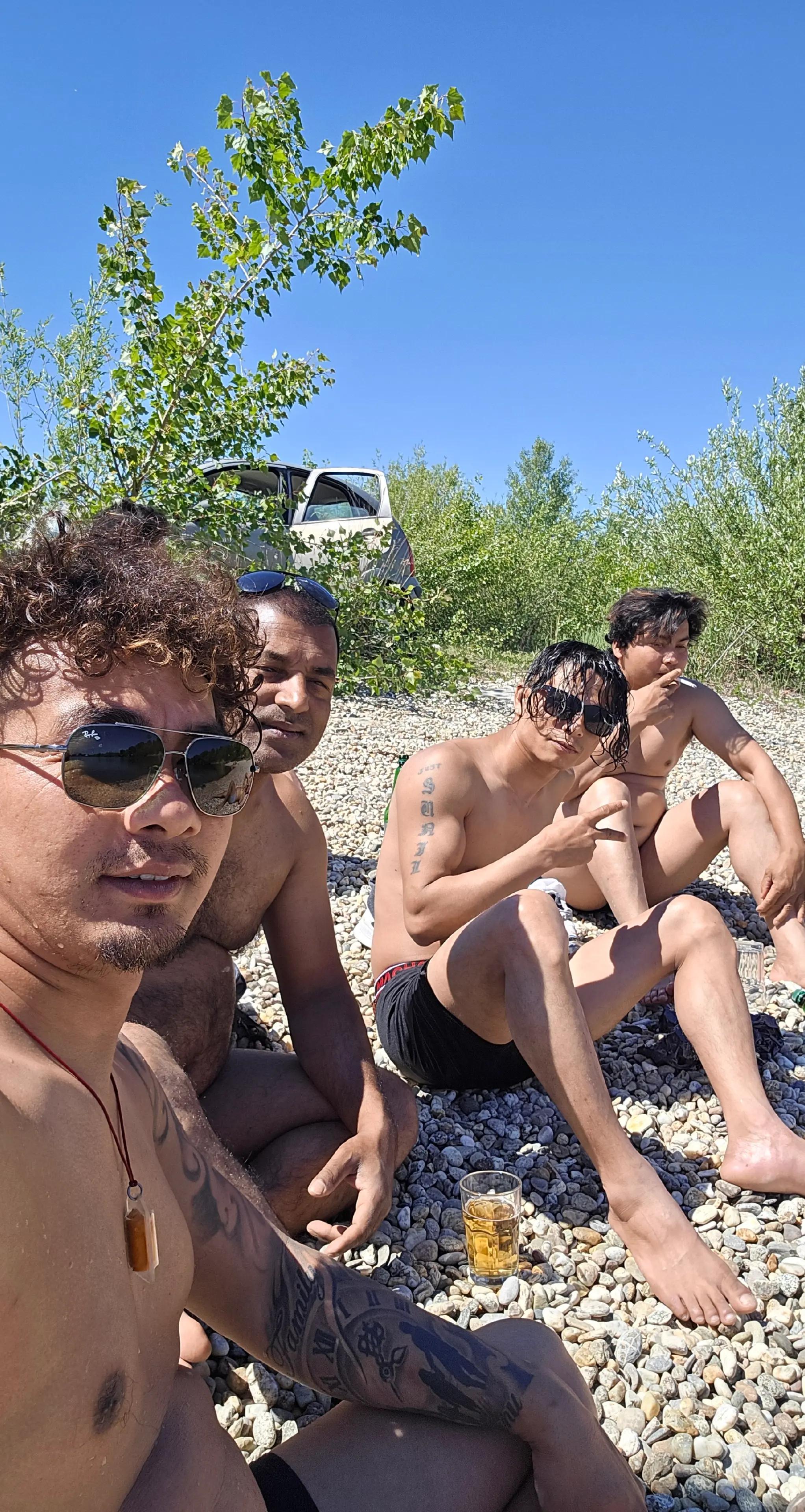@just Shrestha🇭🇷🌹♥️🇳🇵🫂