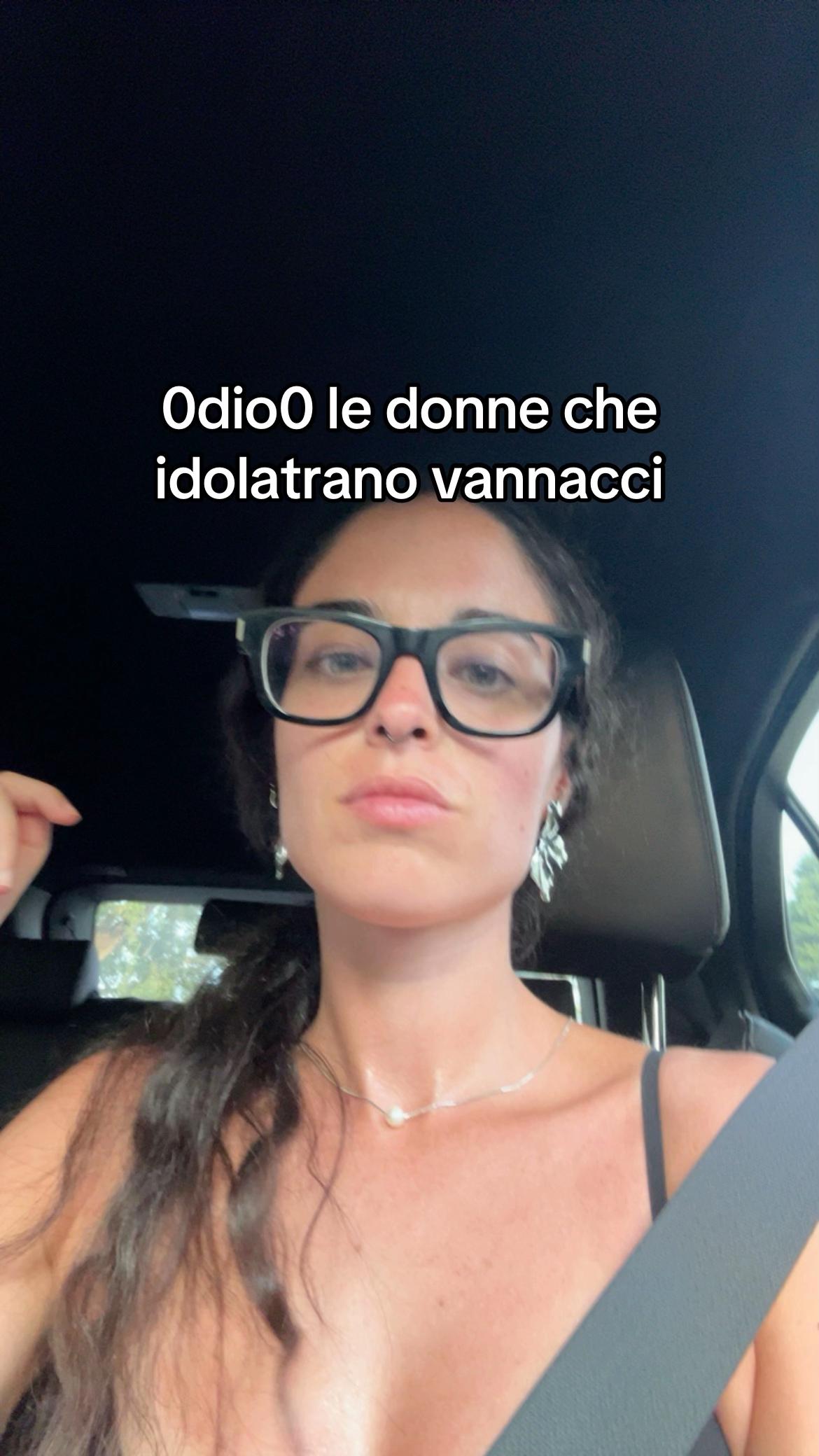 @Greia