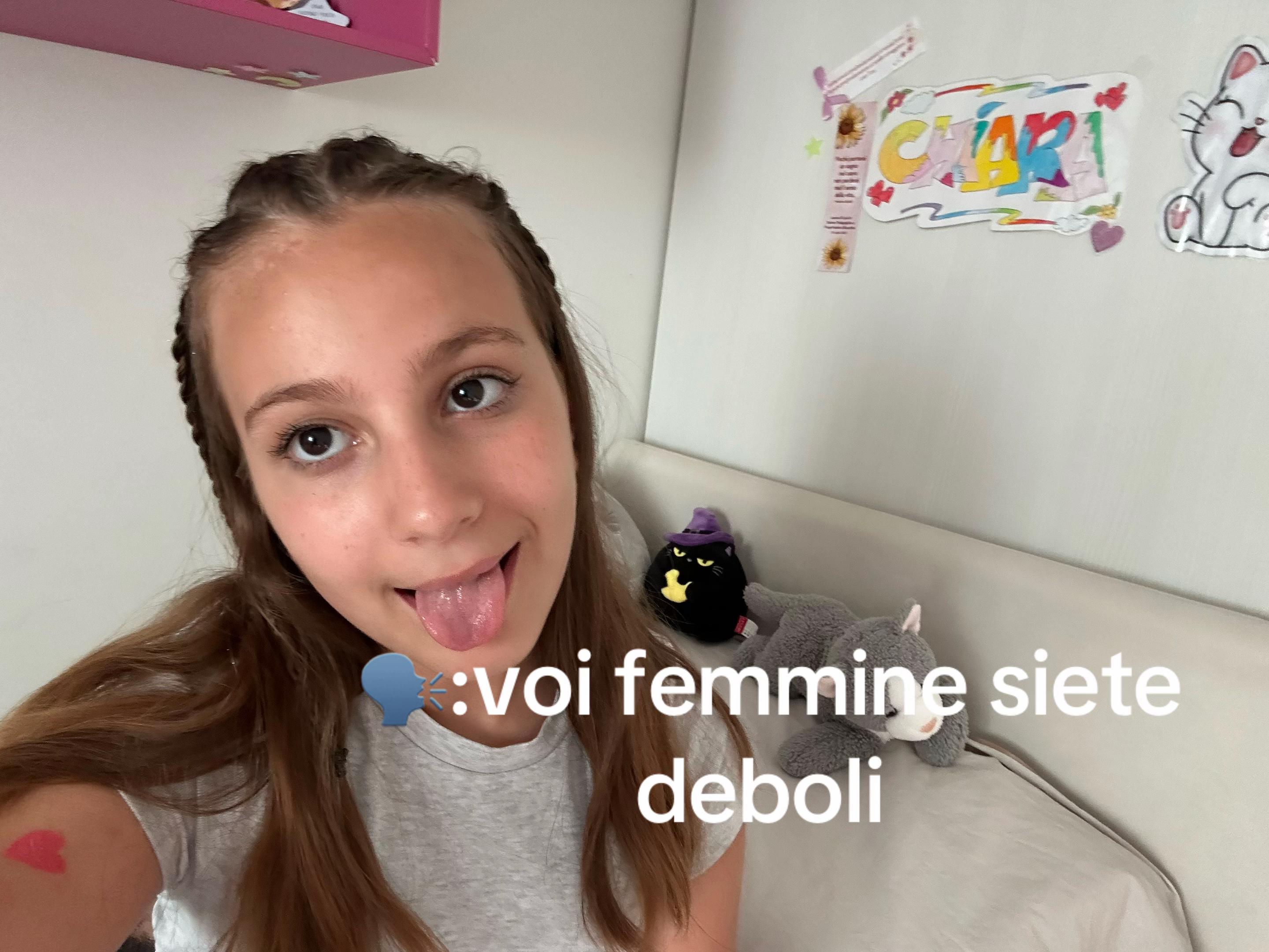@👸💫