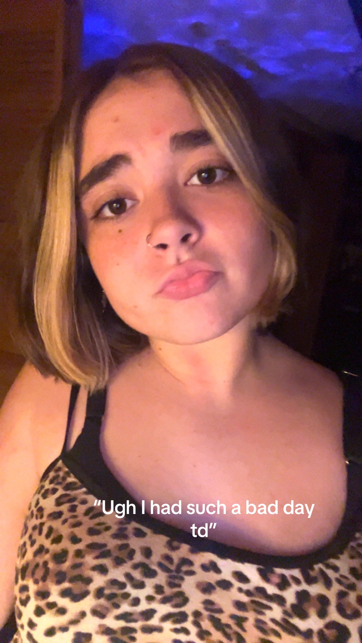 @👻