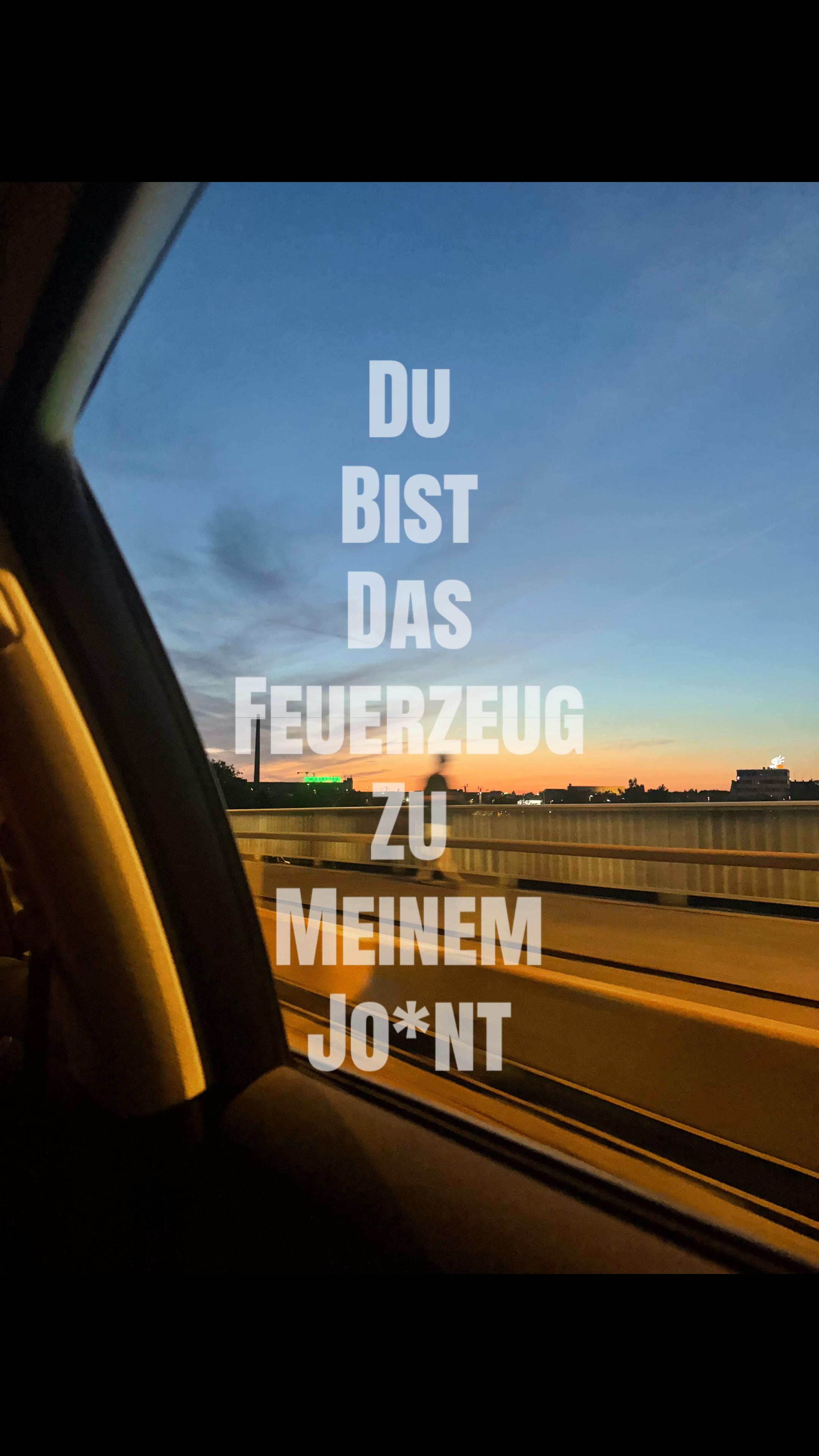 @𝐄𝐦𝐦𝐲