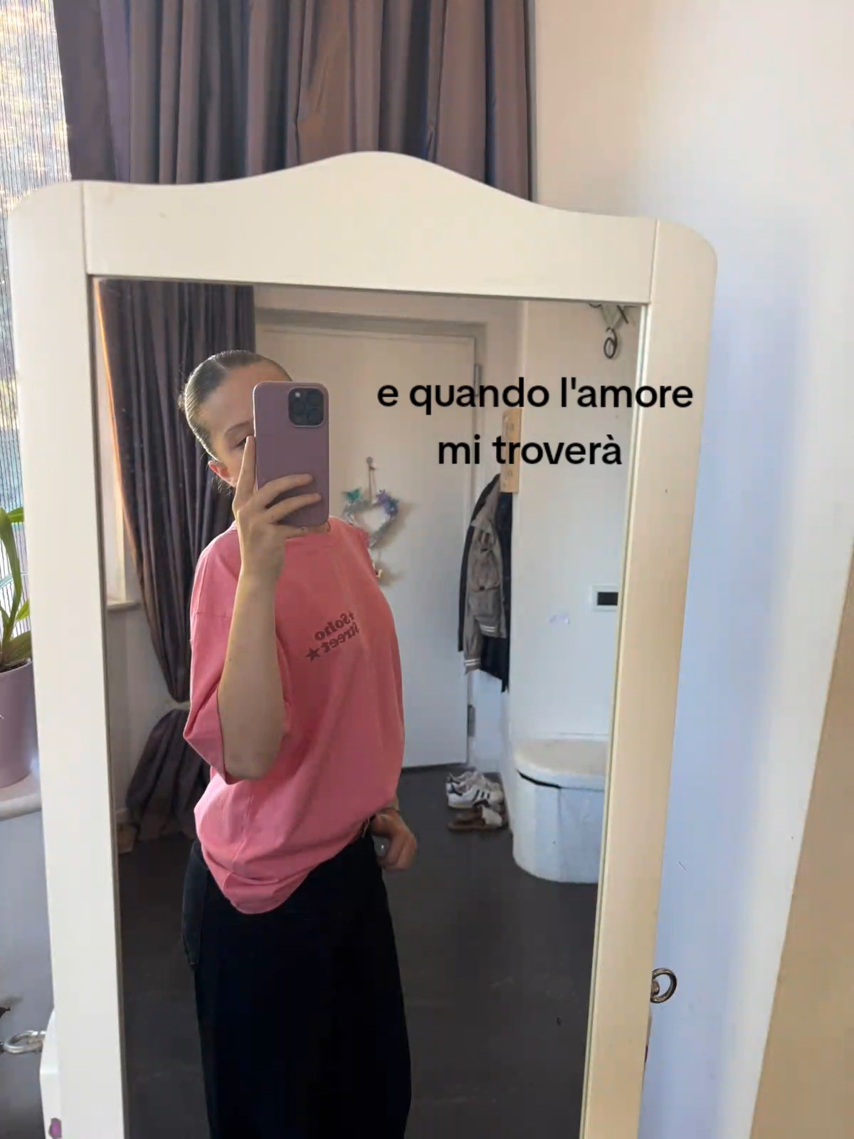 @LaNickiMinaj_2 ⎊