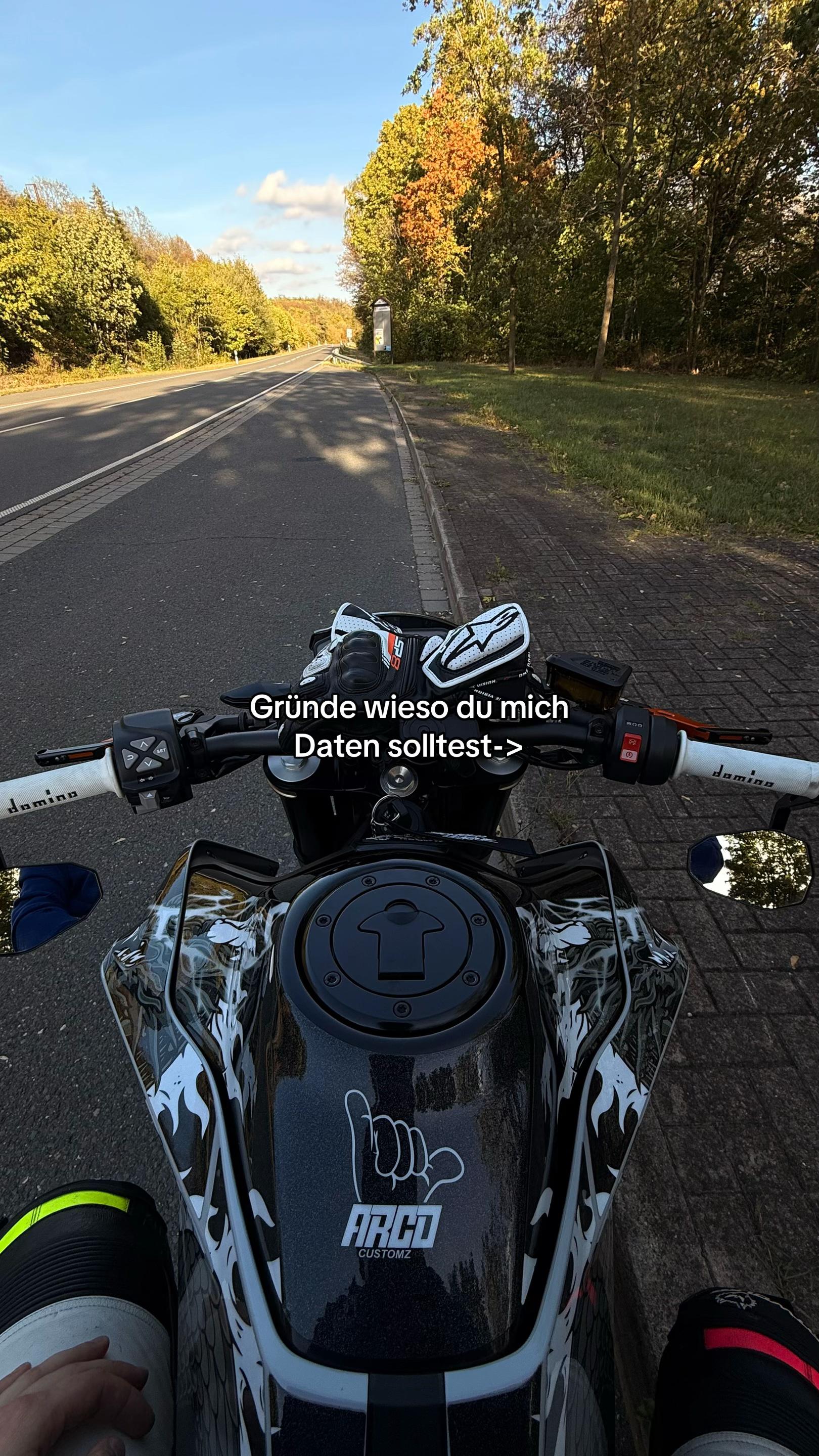 @die mit der 790๐ฆ๐ฅ