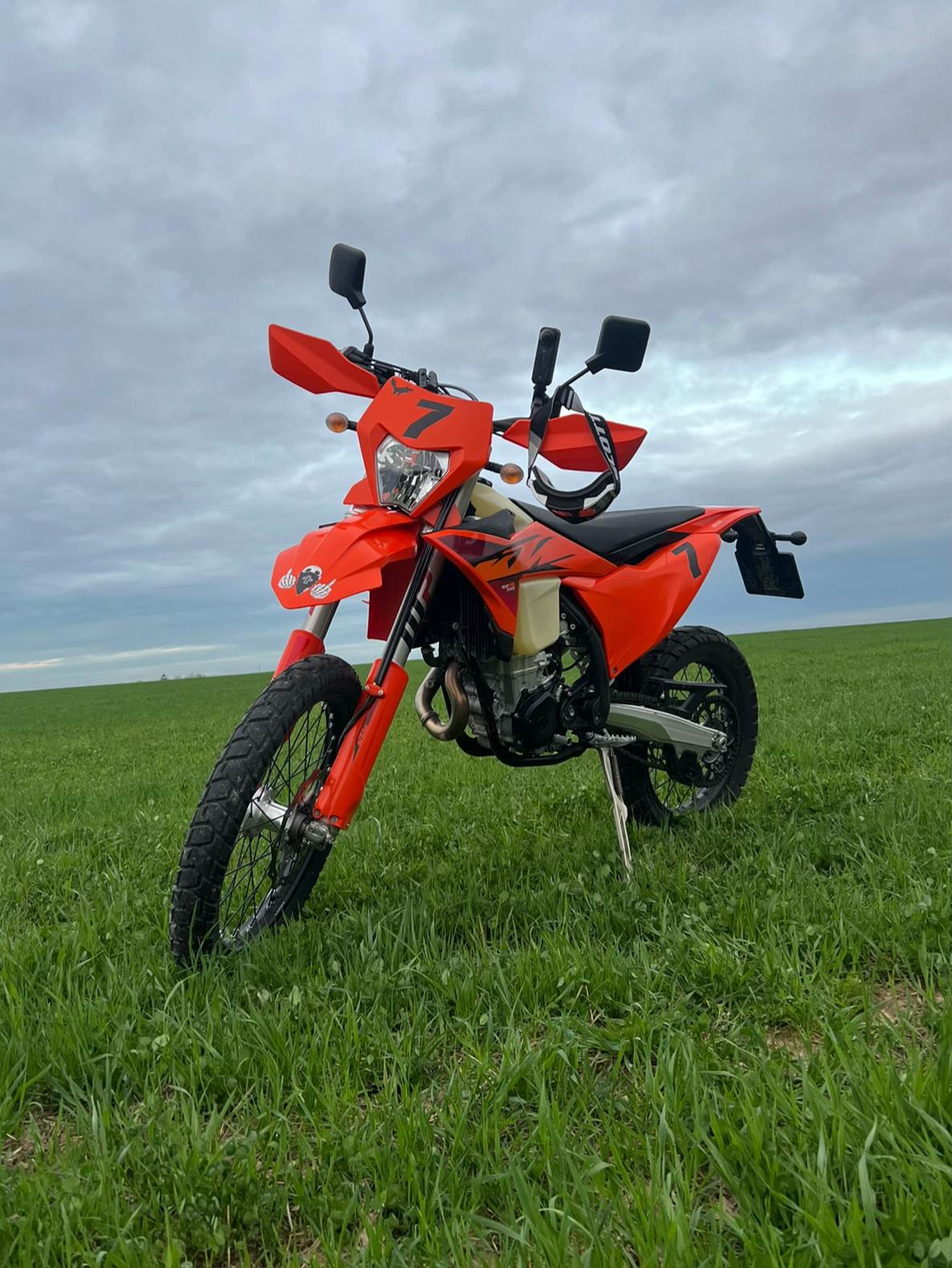 @Kawasaki_7_MX