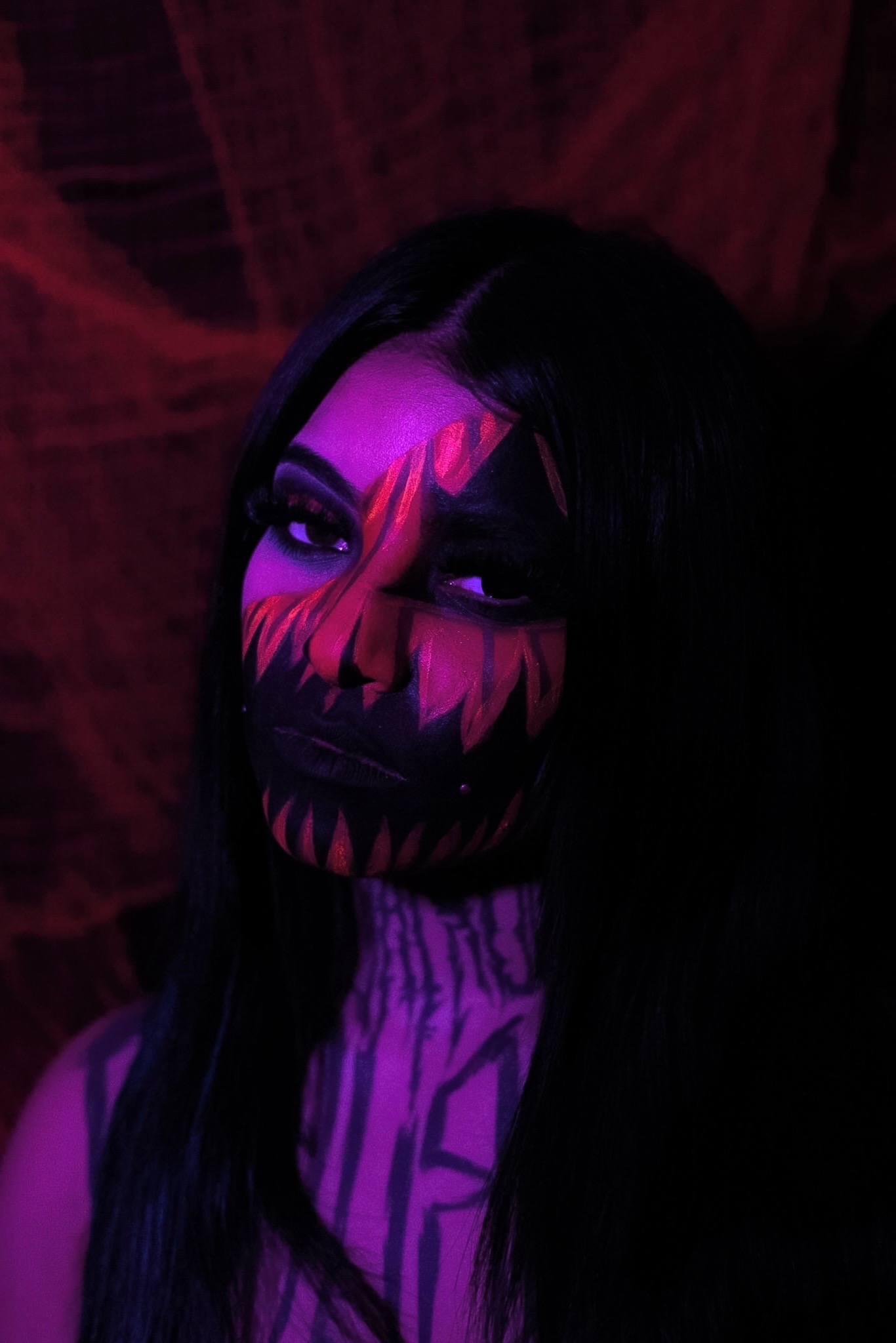 @FREAKSHOW KEEZH🦇