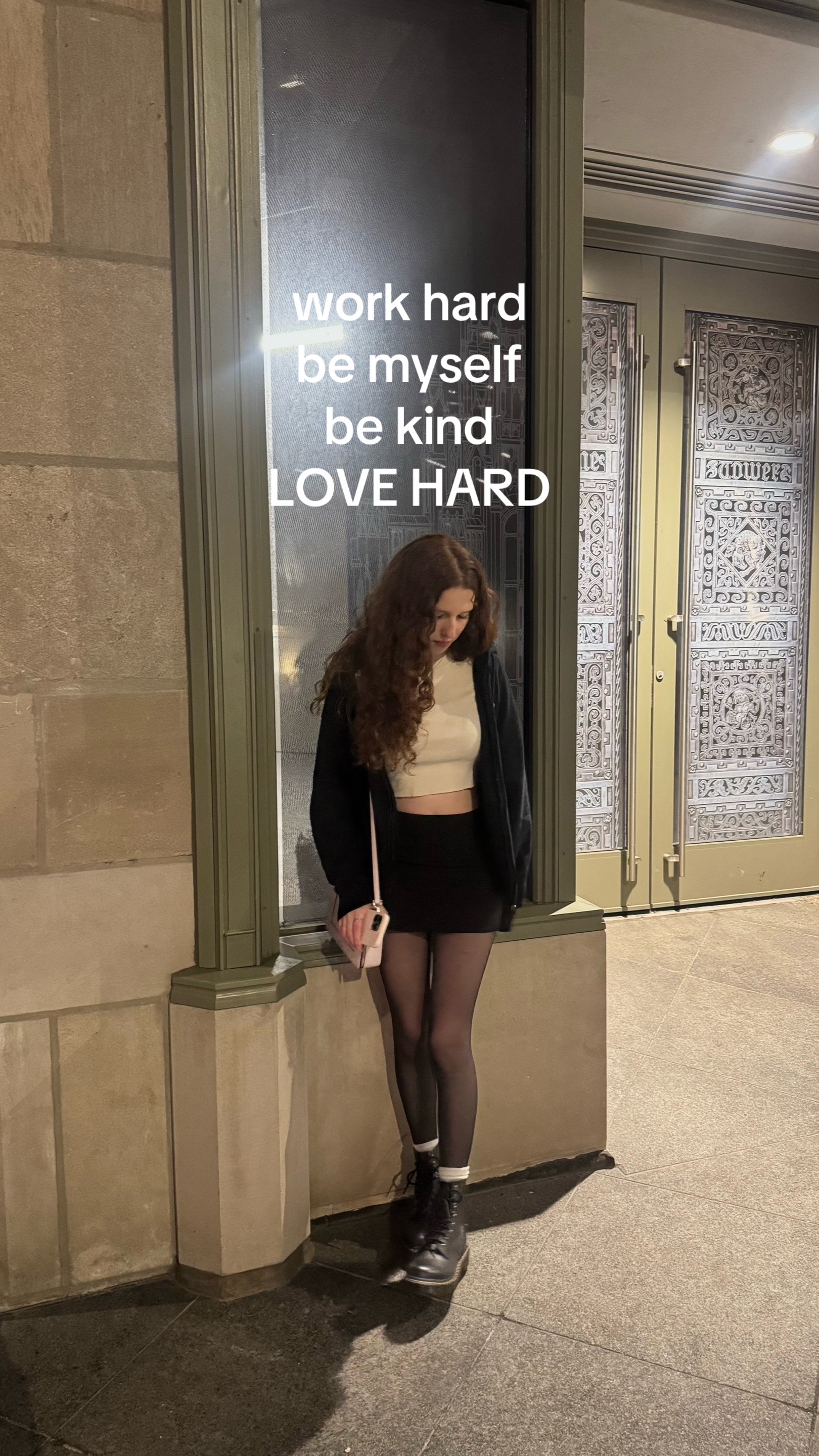 @nonchalantredhead