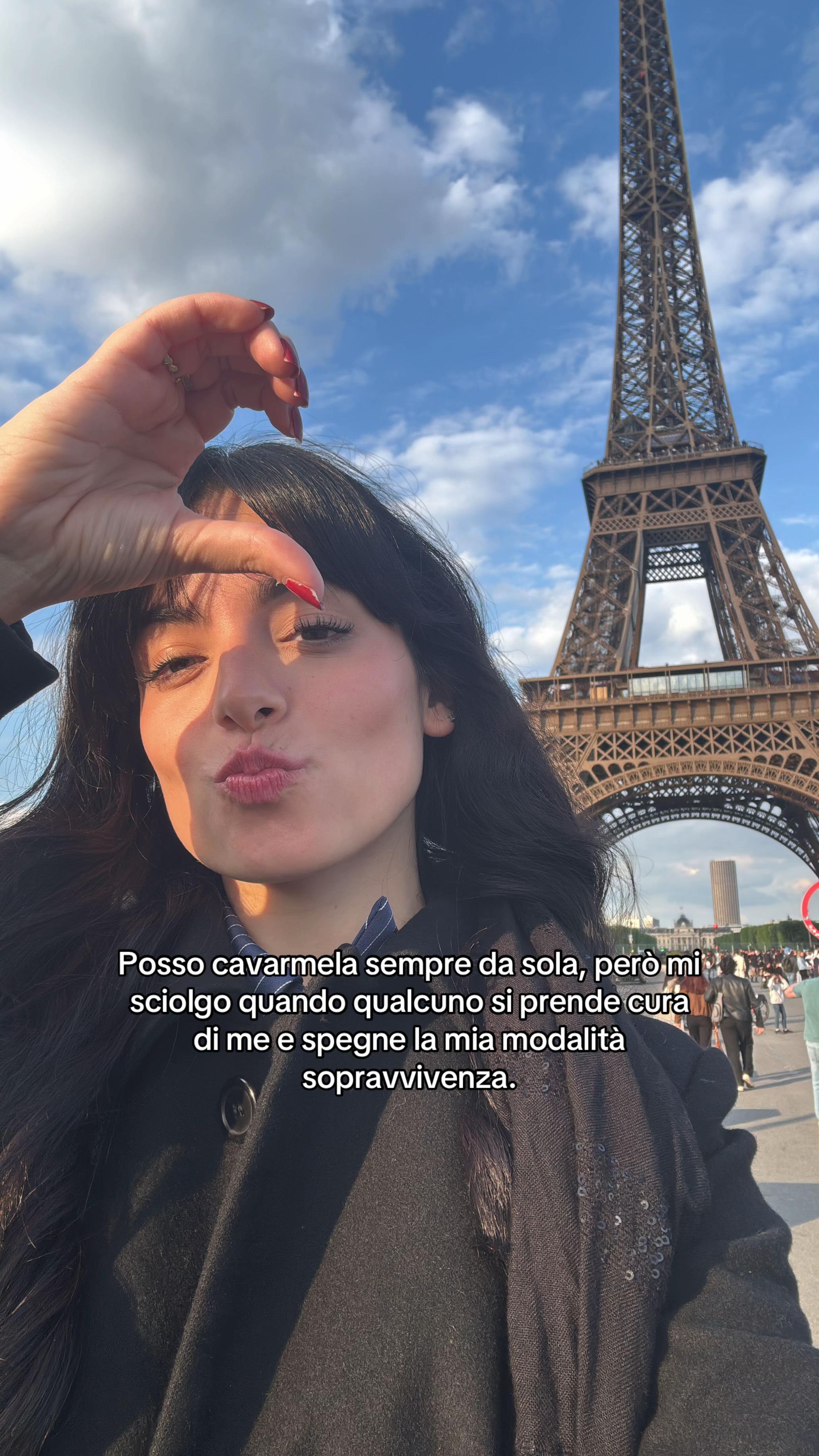 @saracaloo