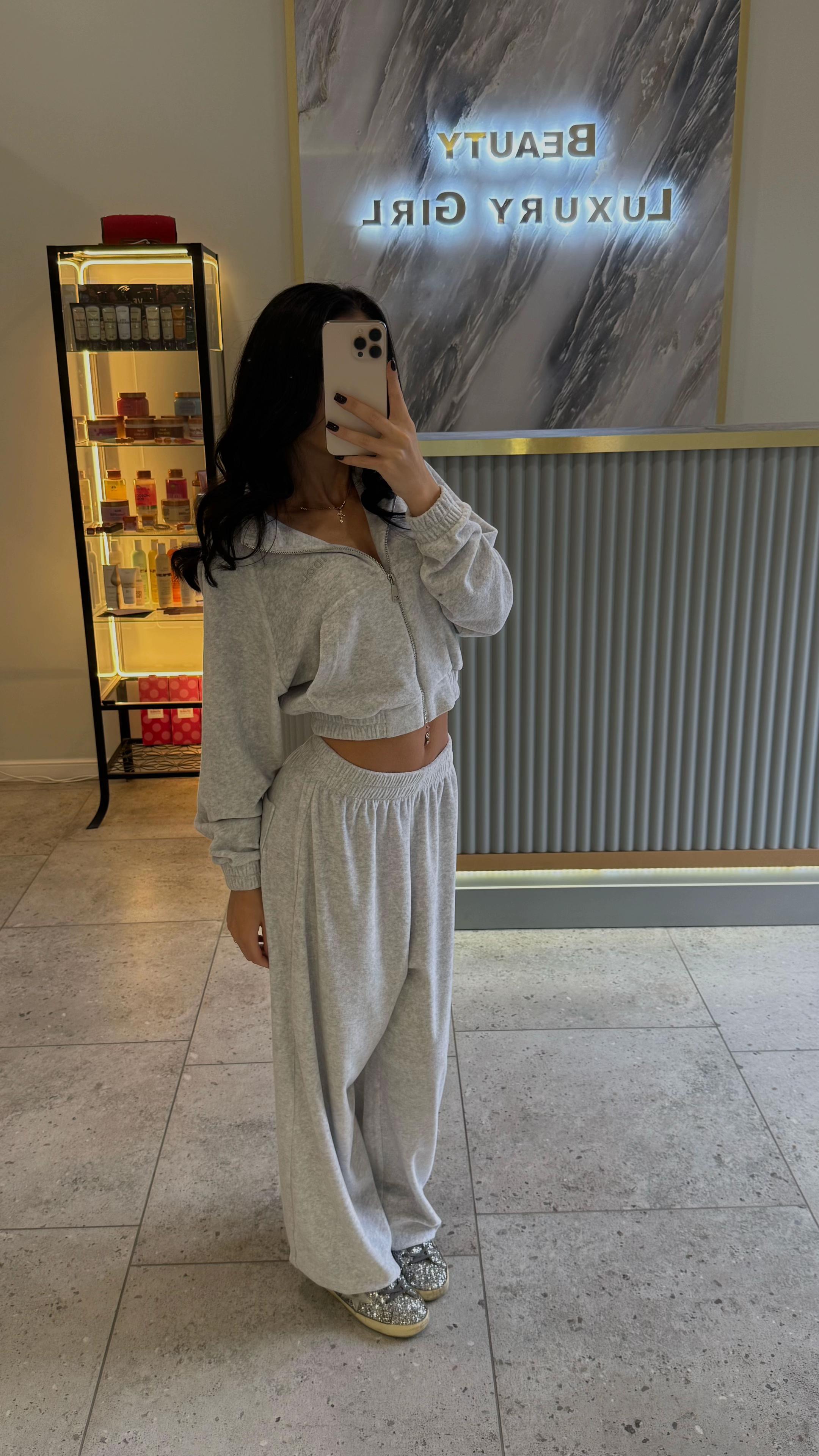 @NELLI🪬