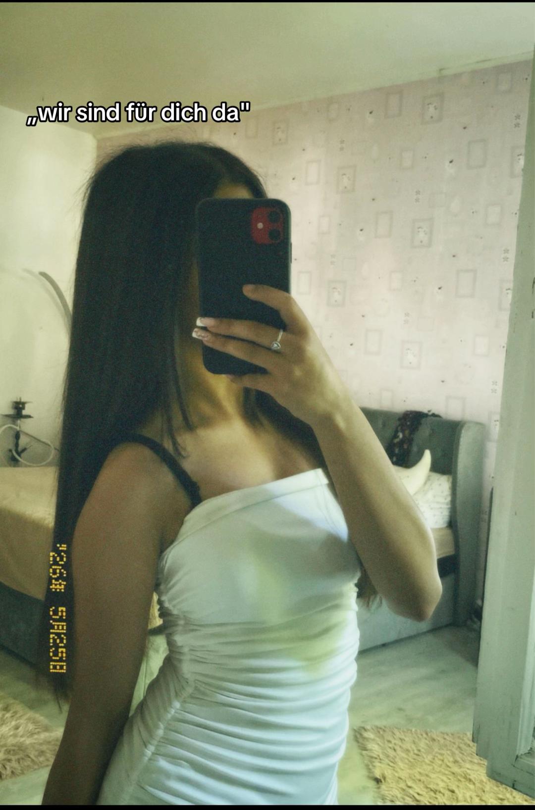 @Alisa_๐ง๐ฆ