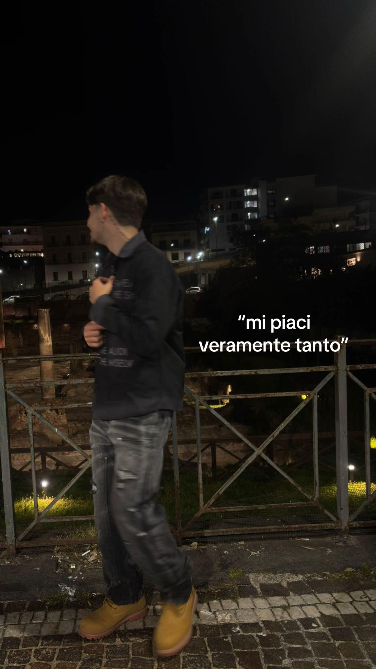 @RJ
