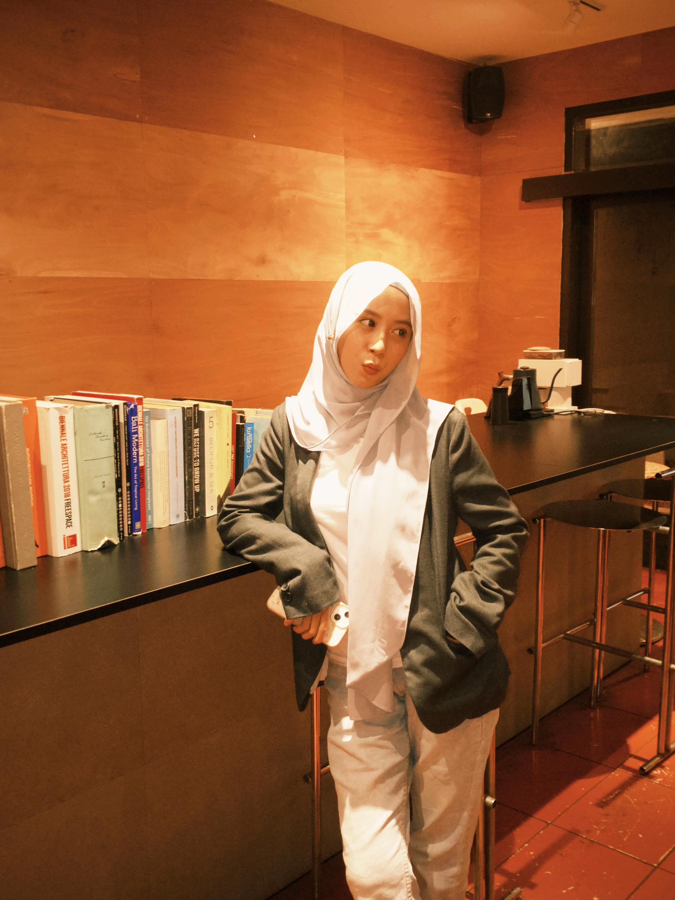 @shau