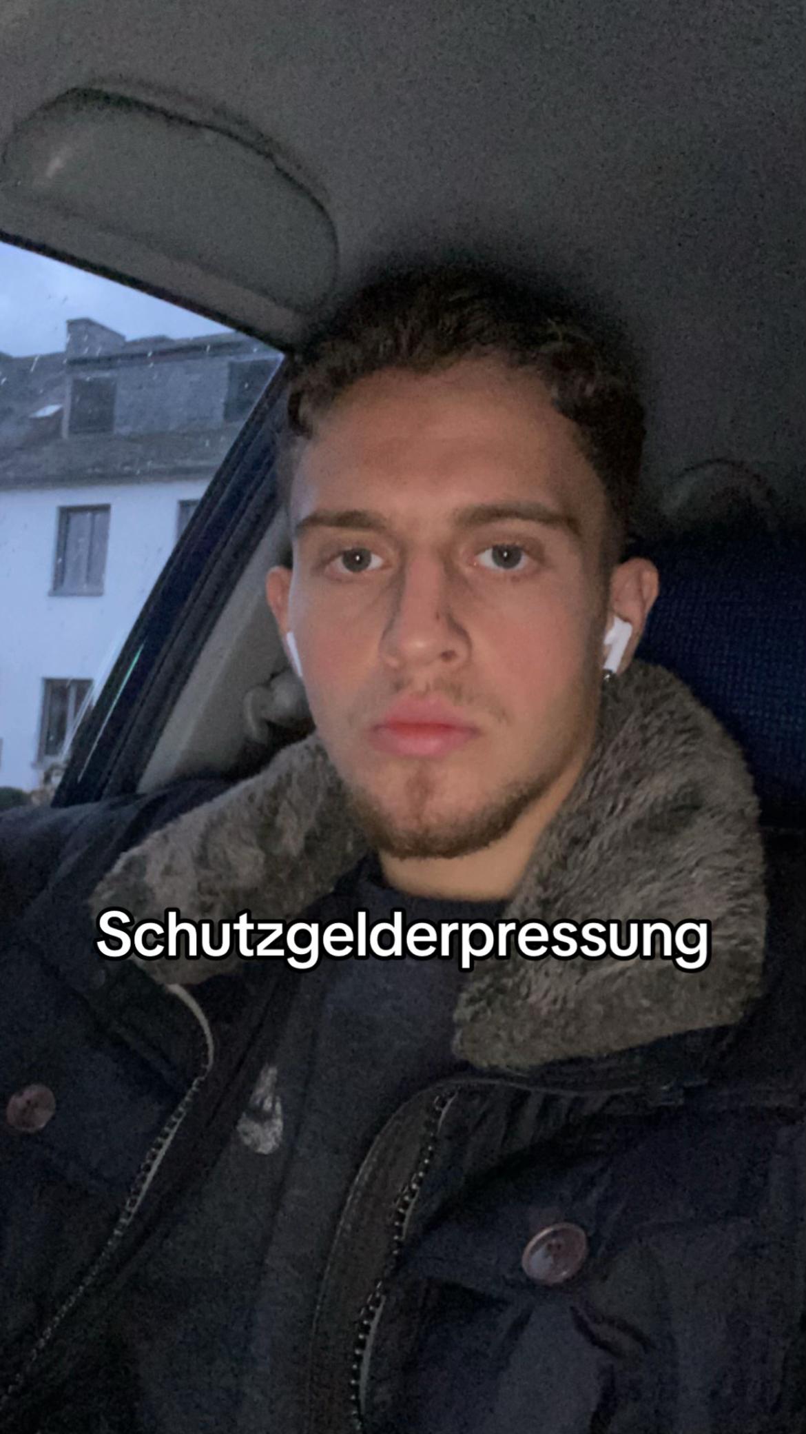 @mlnkdr
