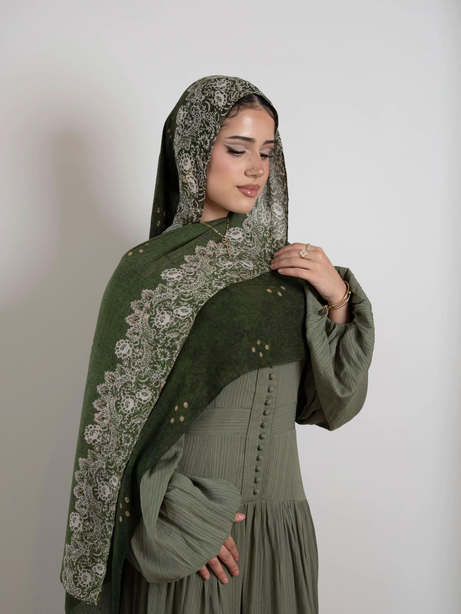 @Amira Hijabs