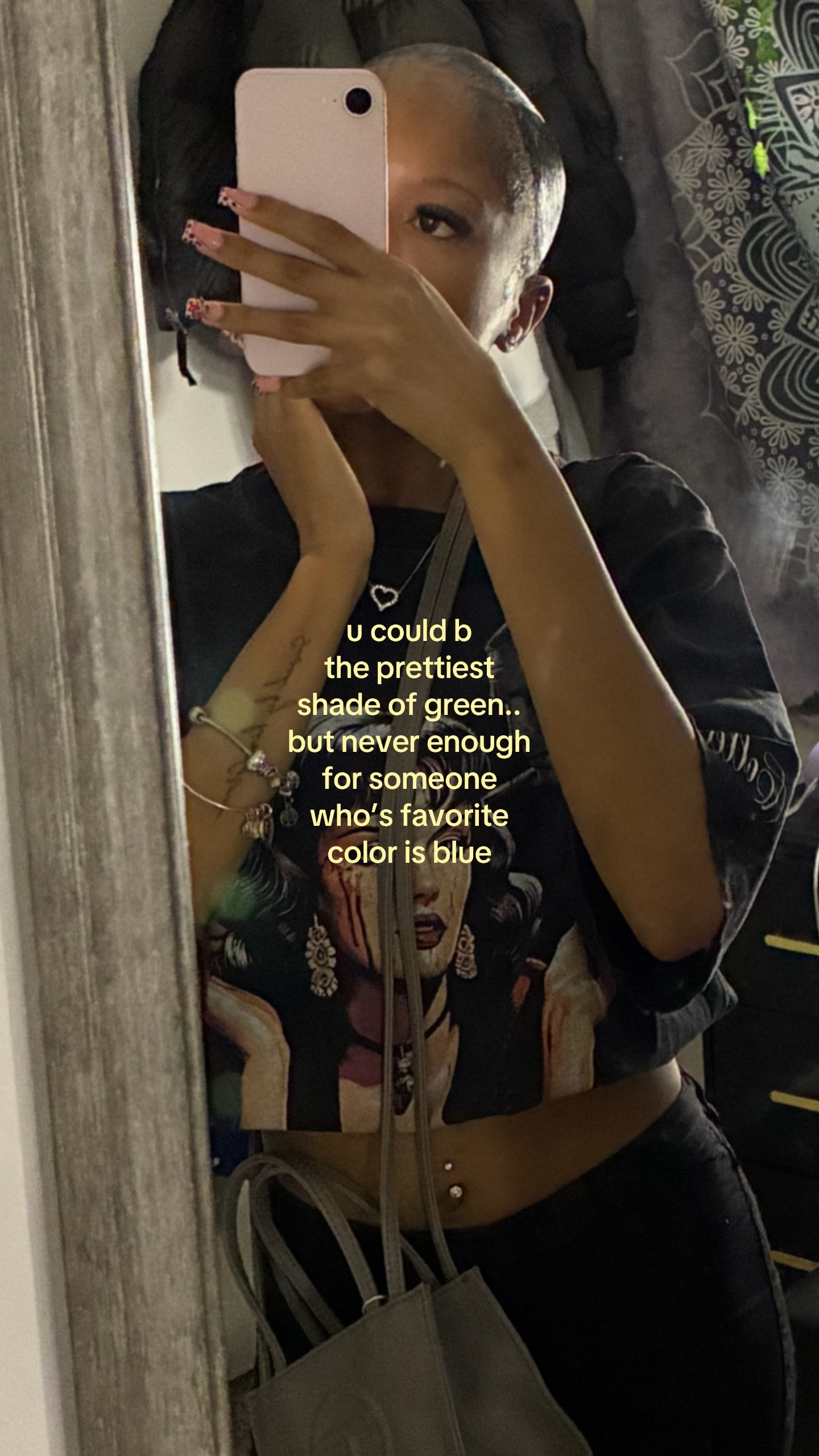 @️
