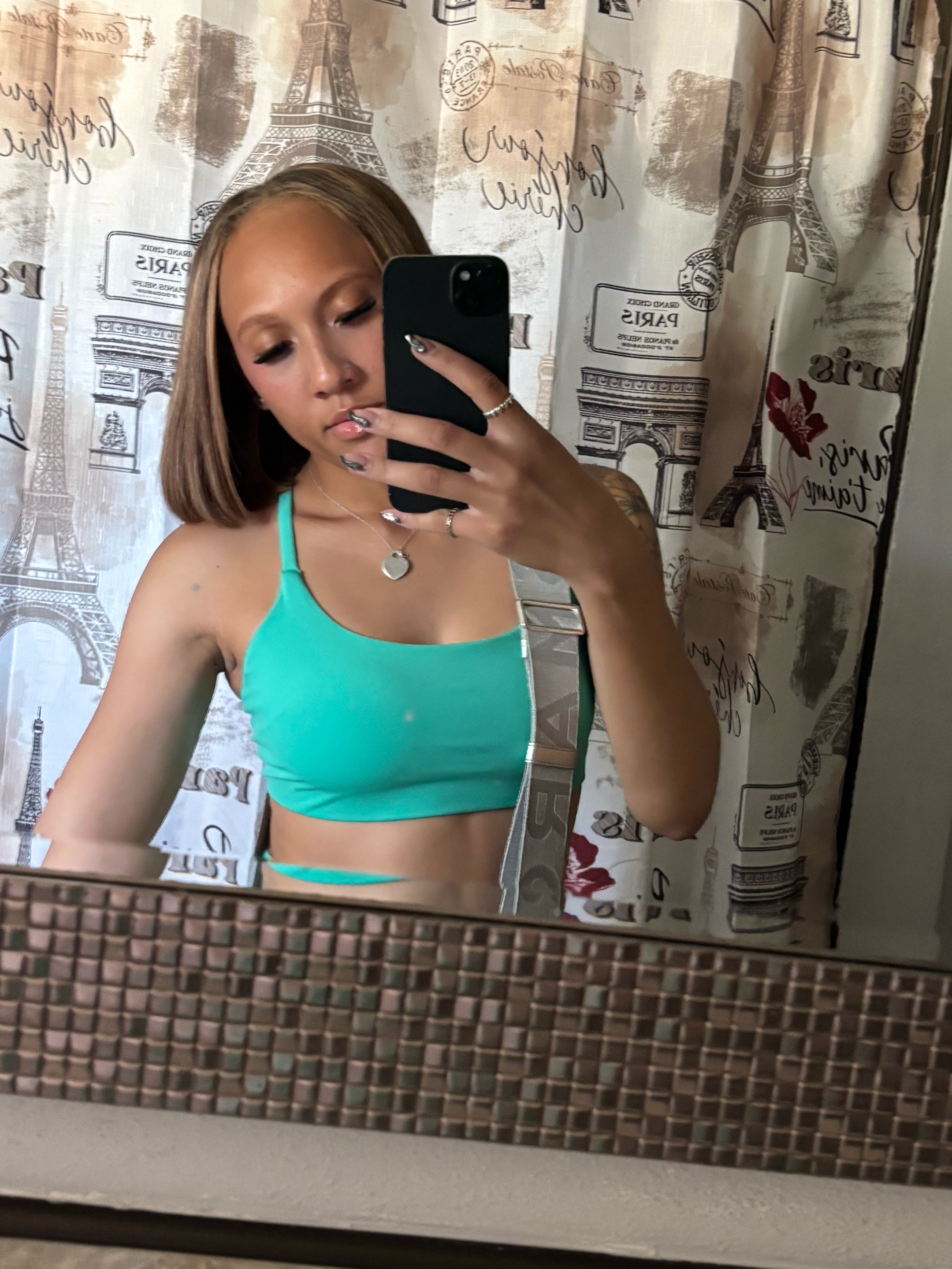 @aniyahjabre