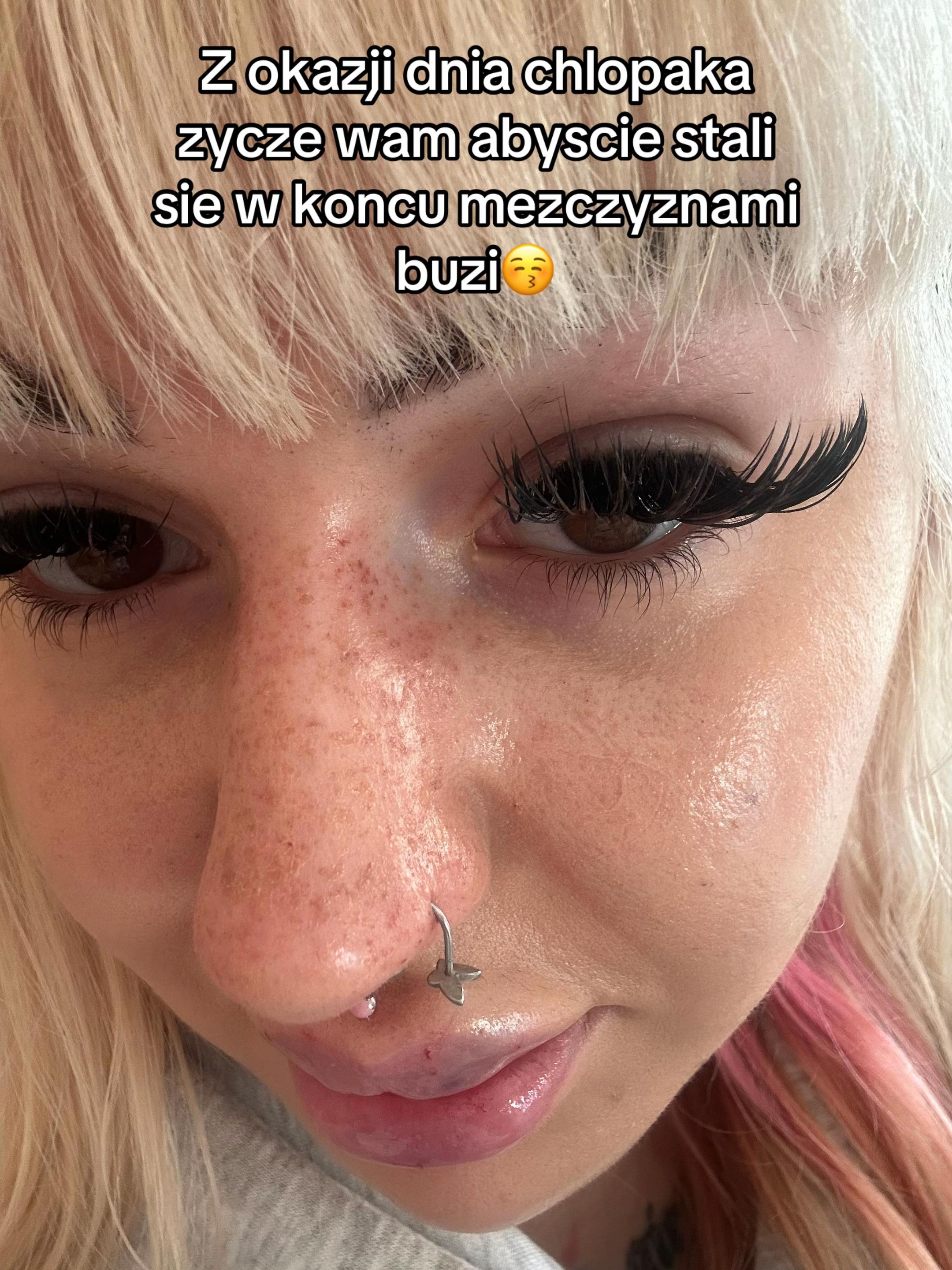 @Розовое вино