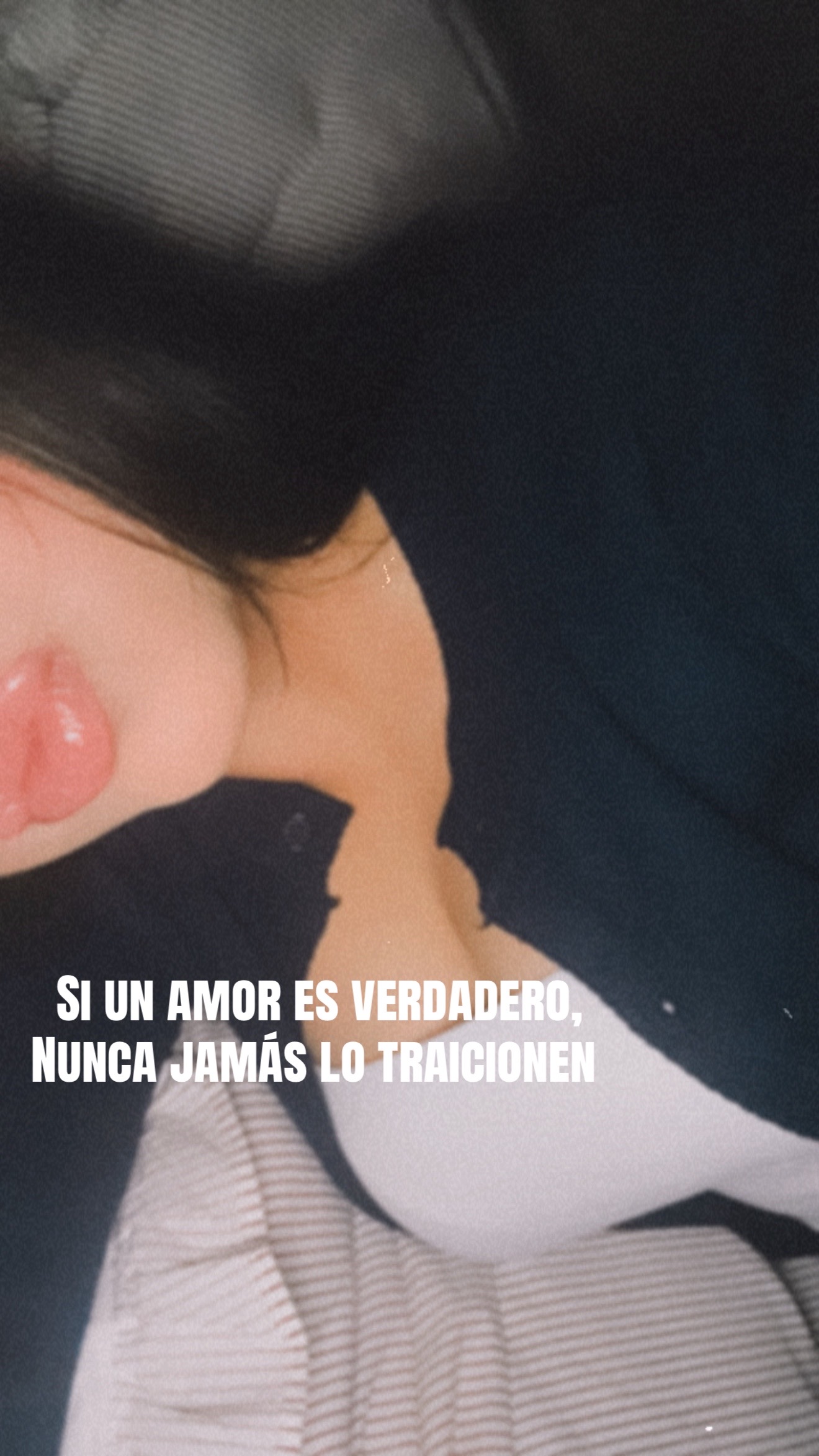 @Anahi