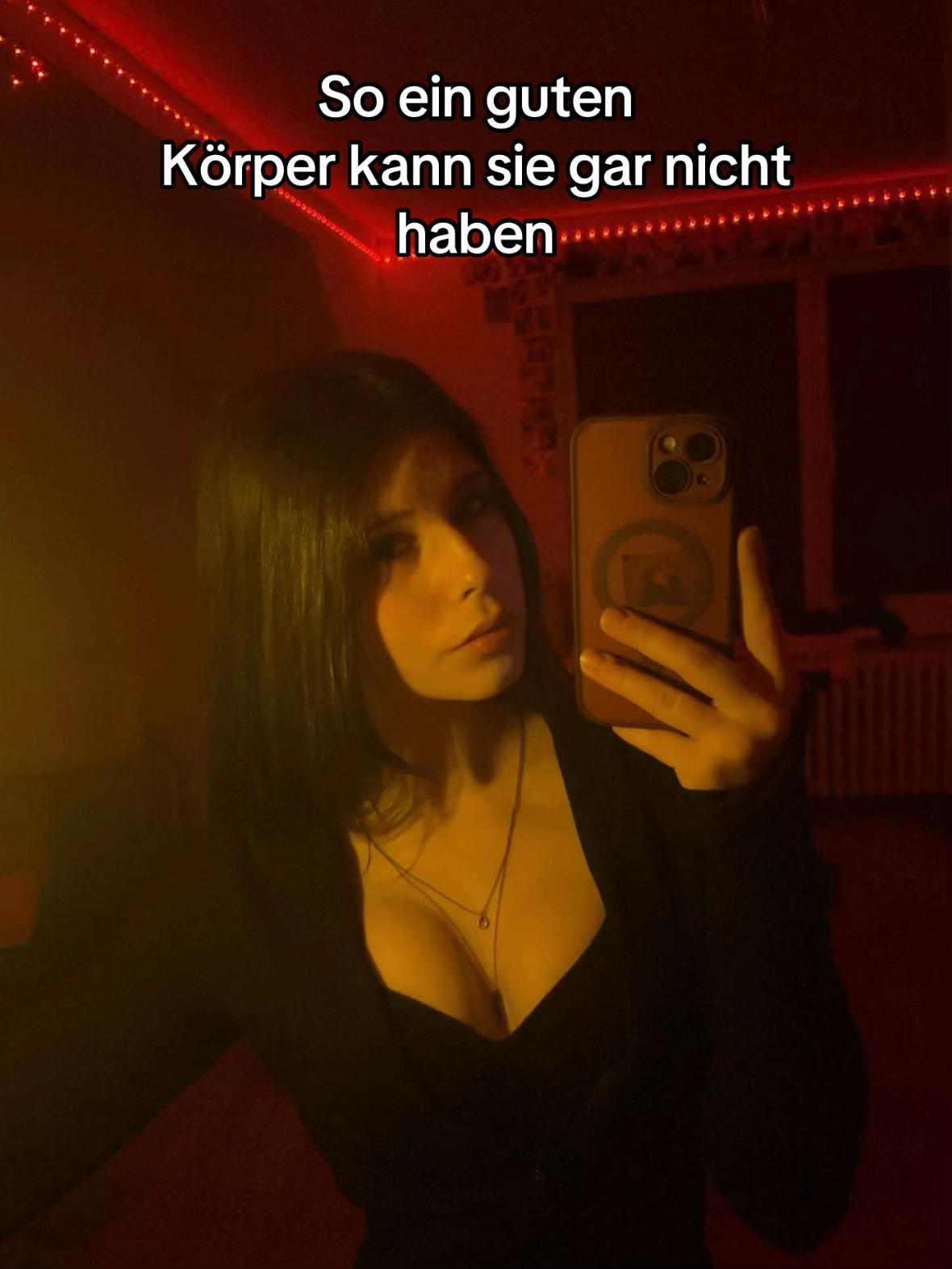 @Maxi