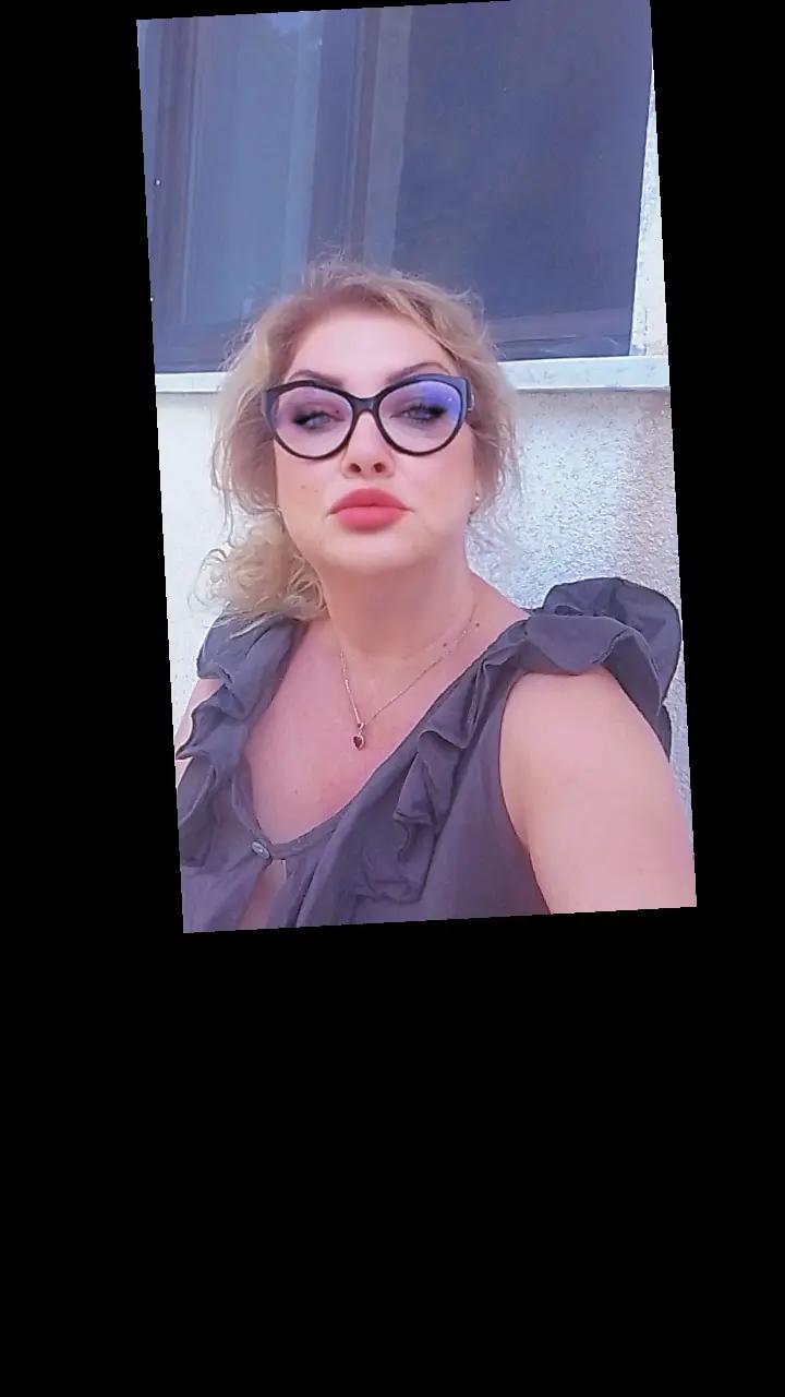 @Anna Pizzuti